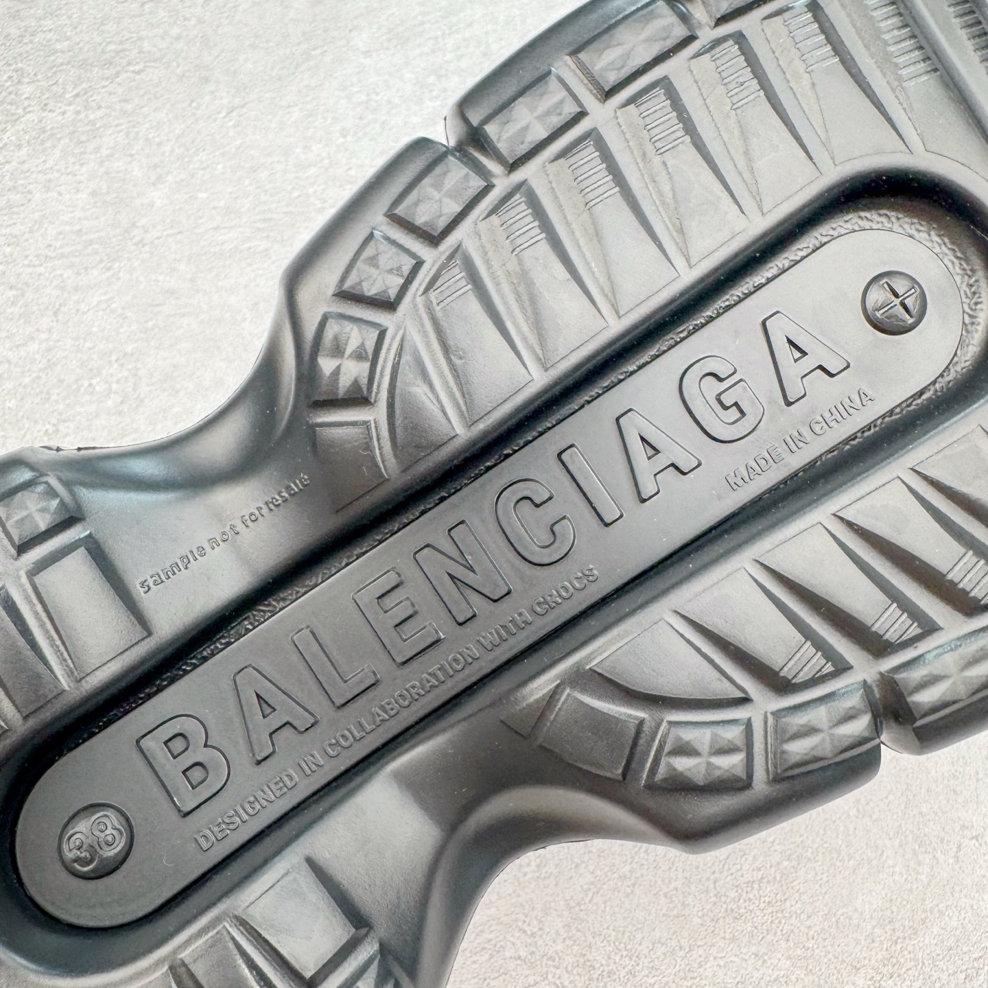 Balenciaga Crocs Sandals L-s