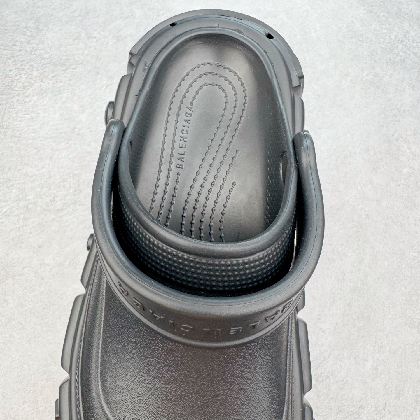 Balenciaga Crocs Sandals L-s