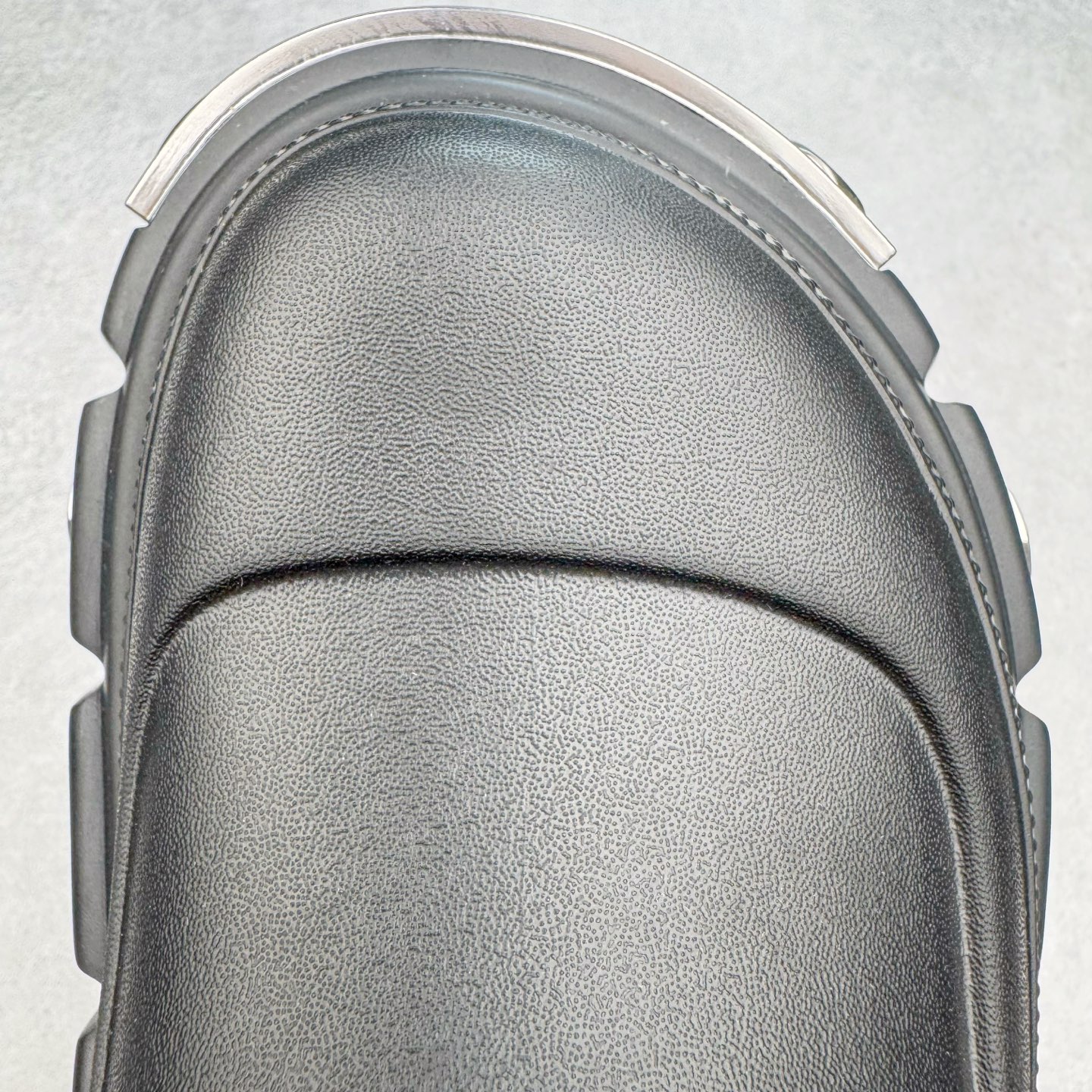 Balenciaga Crocs Sandals L-s