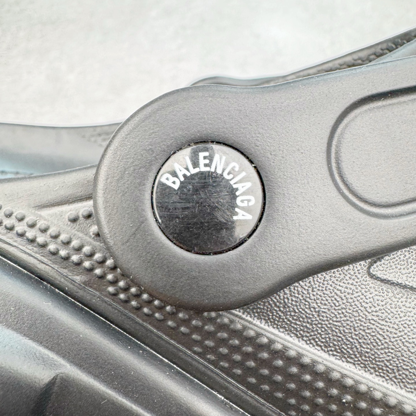 Balenciaga Crocs Sandals L-s