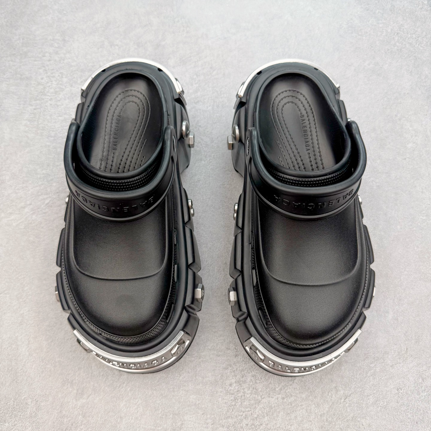 Balenciaga Crocs Sandals L-s