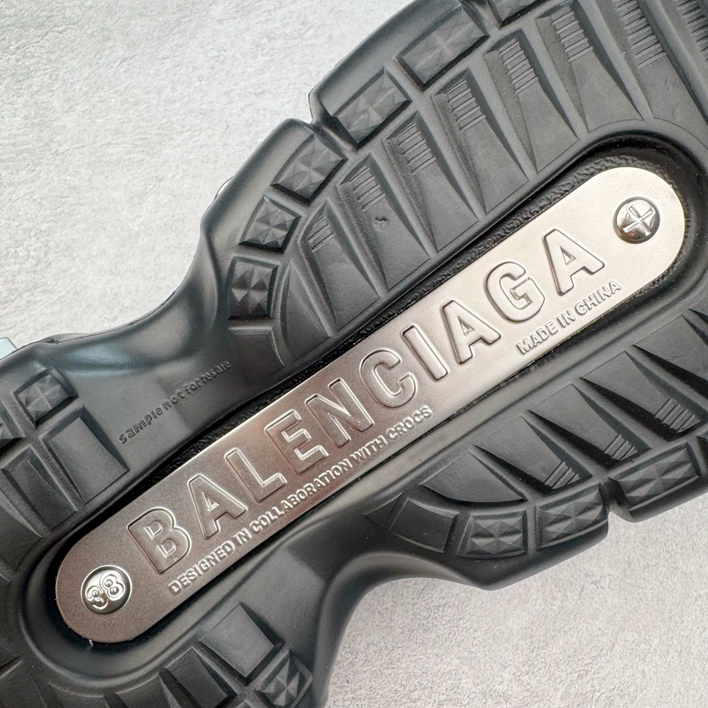 Balenciaga Crocs Sandals L-s