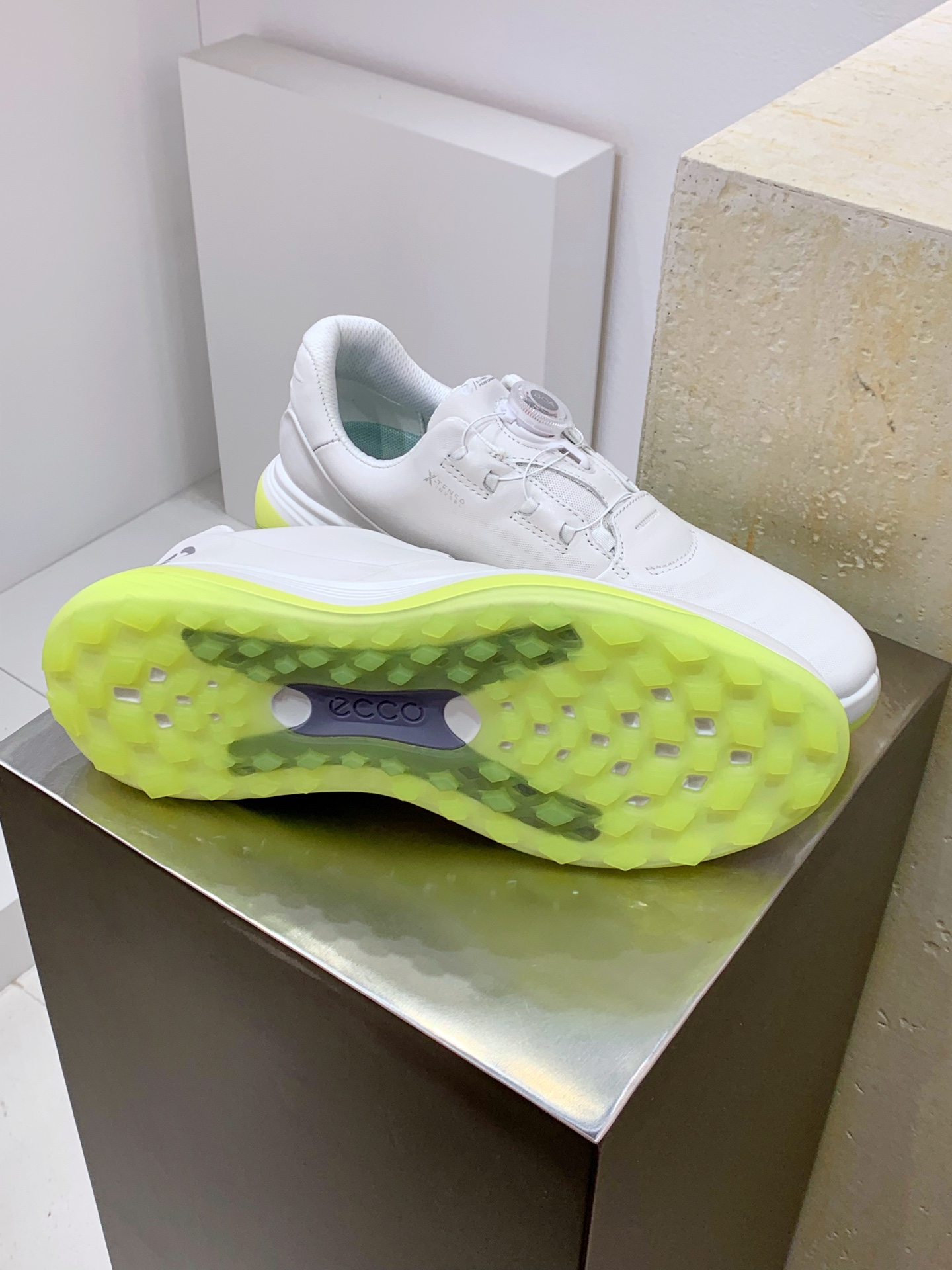 Male Sneakers Breathable M