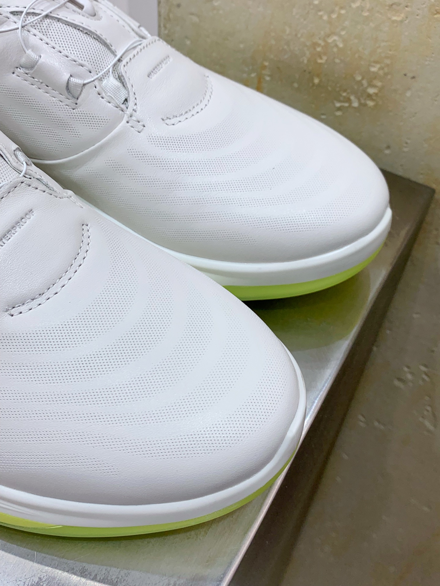 Male Sneakers Breathable M