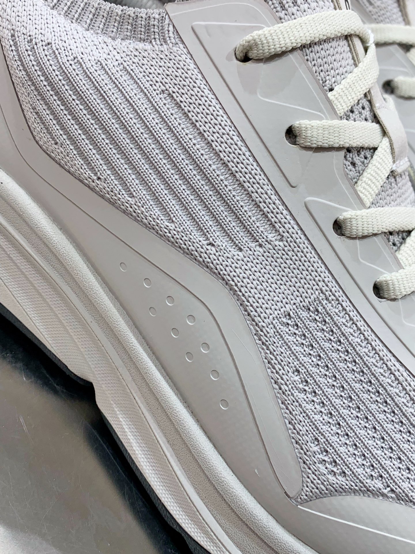 Descente Male Running Shoes Breathable M-l-s