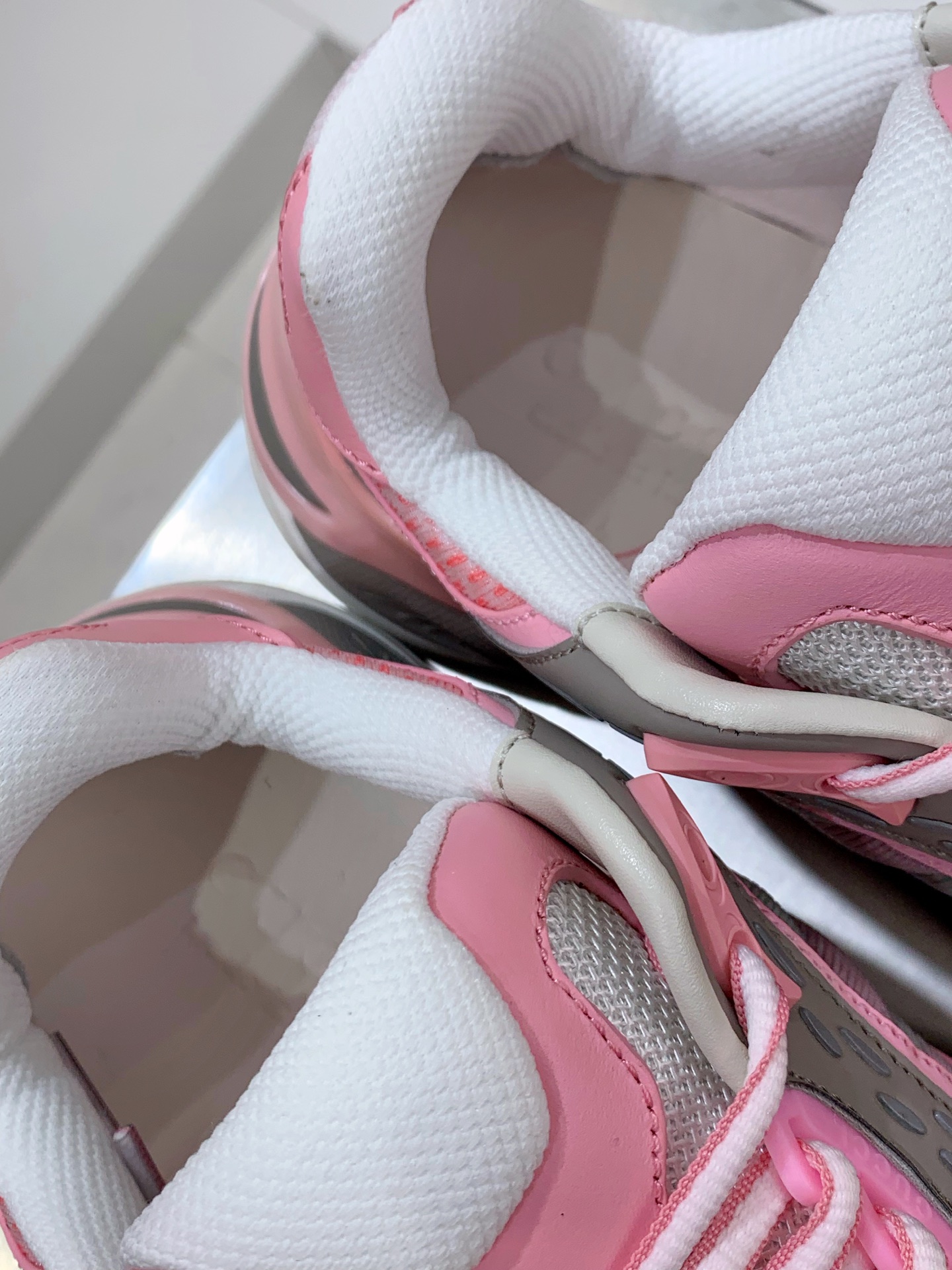 Gucci Female Leather Shoes L-s