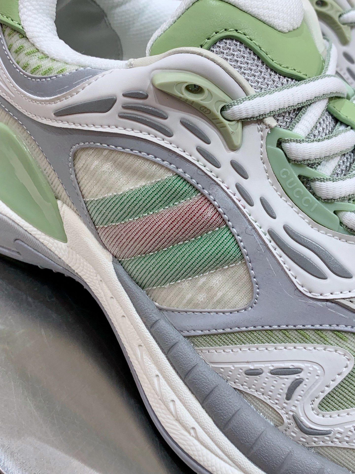 Gucci Female Leather Shoes L-s