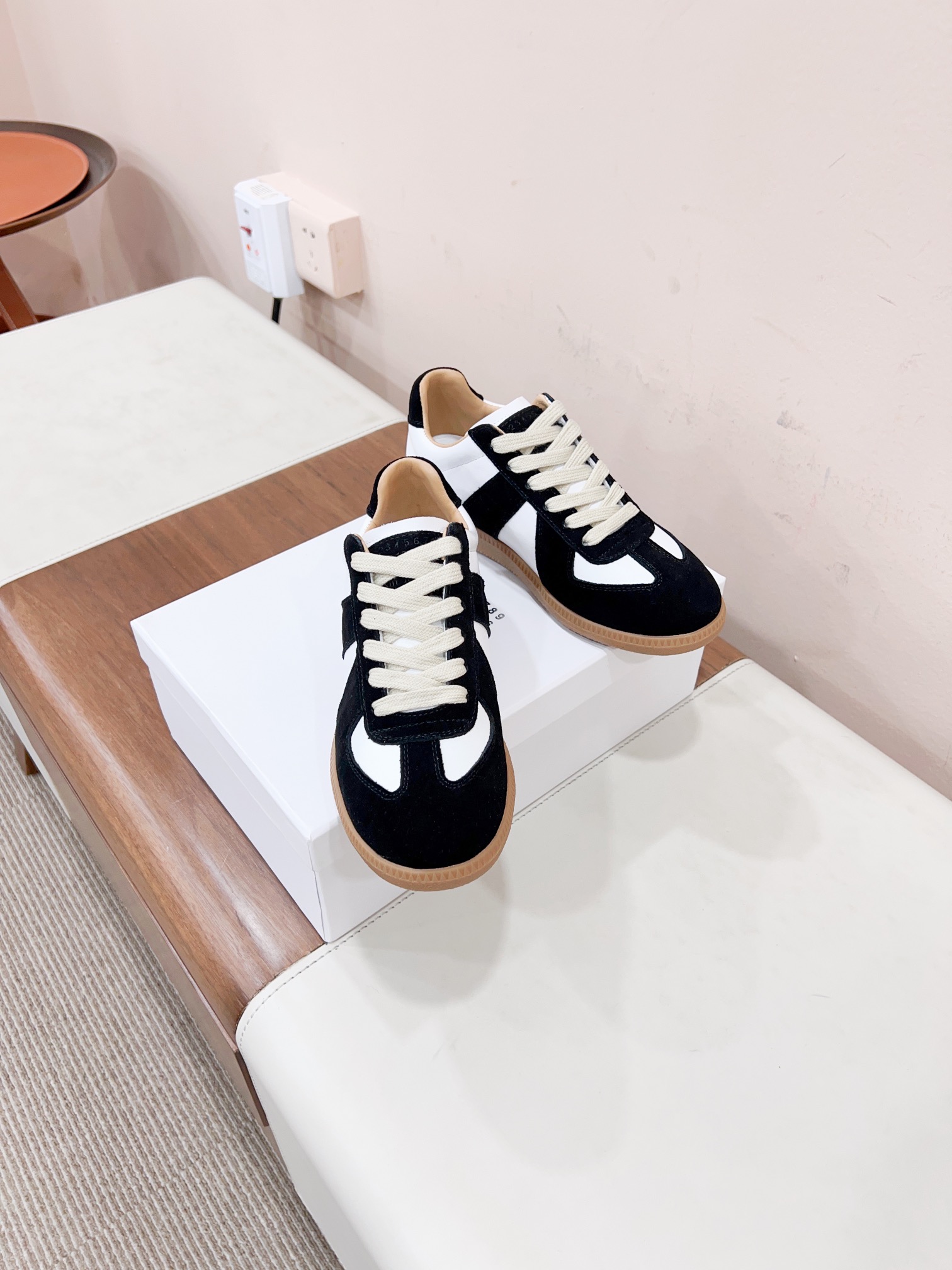 Male Basic Shoes M-l-s