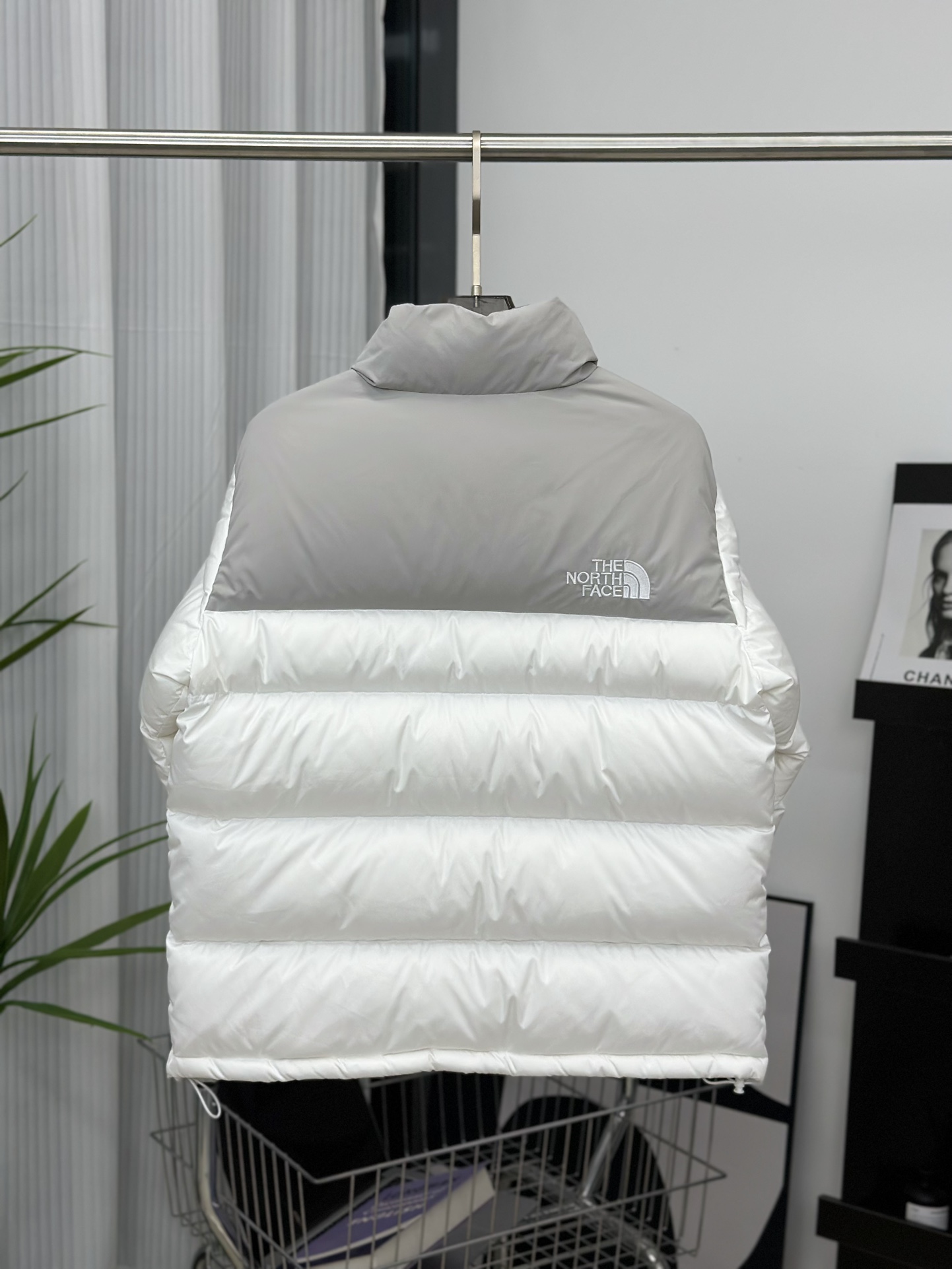 The North Face Basic Shoes White