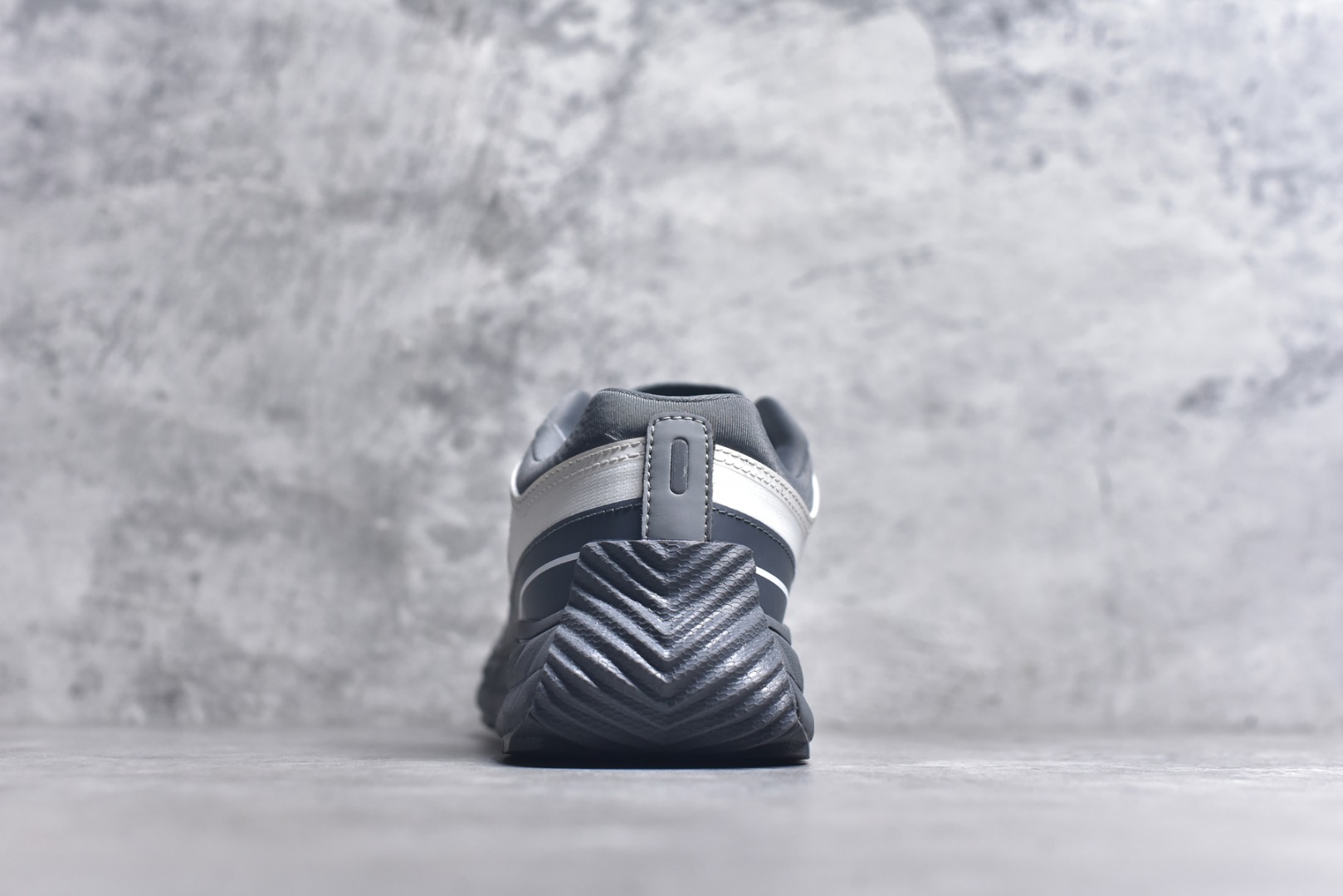 Descente Female Sneakers S