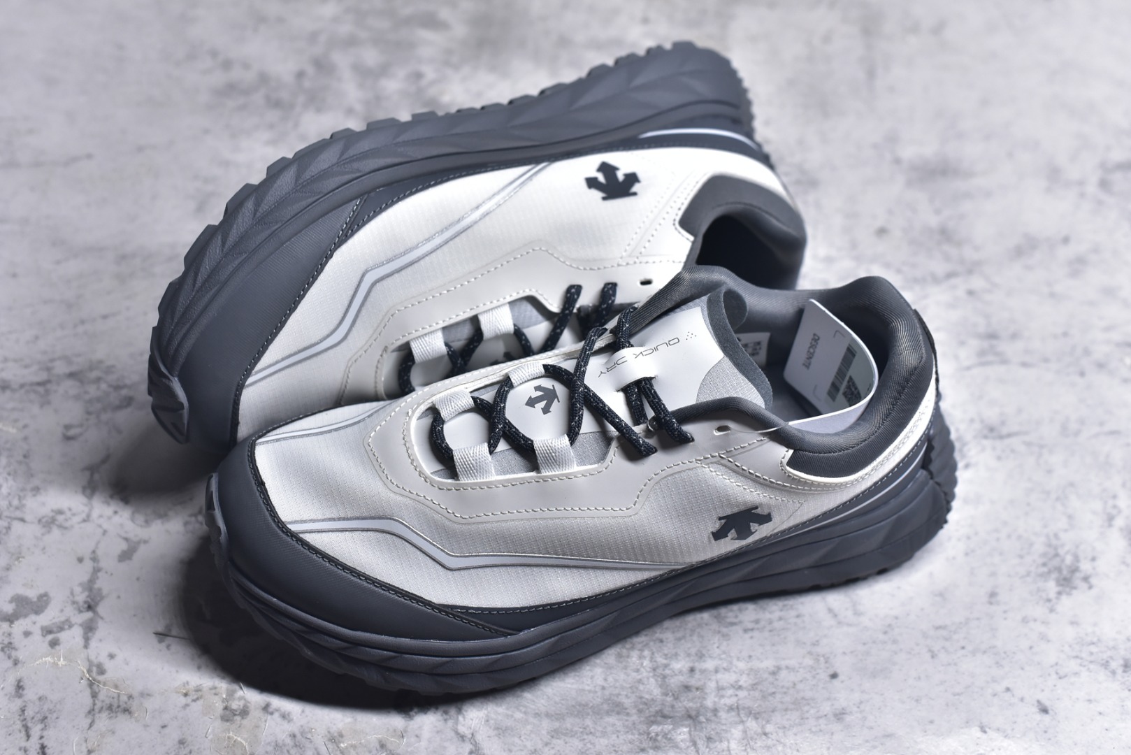 Descente Female Sneakers S