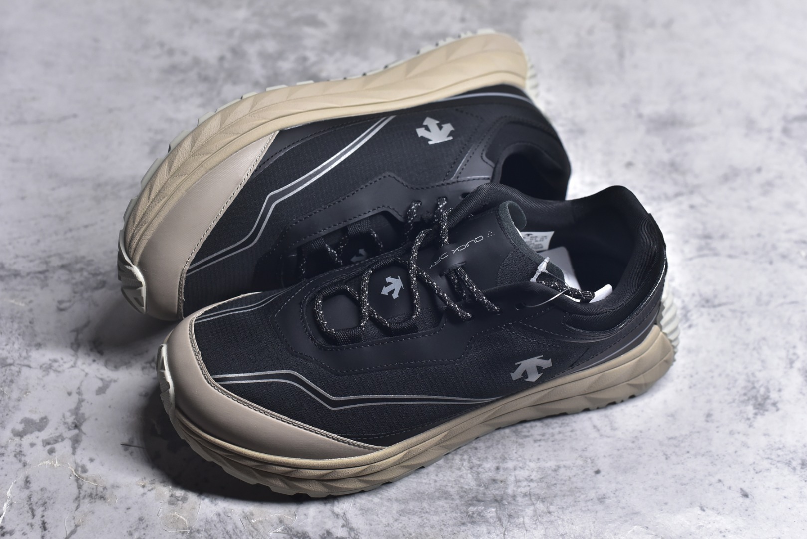 Descente Female Sneakers S