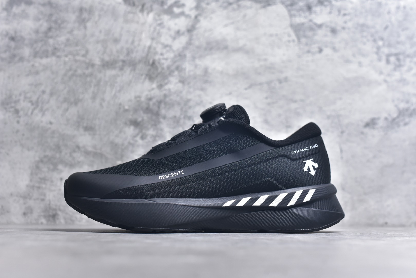 Descente Female Basic Shoes L-s