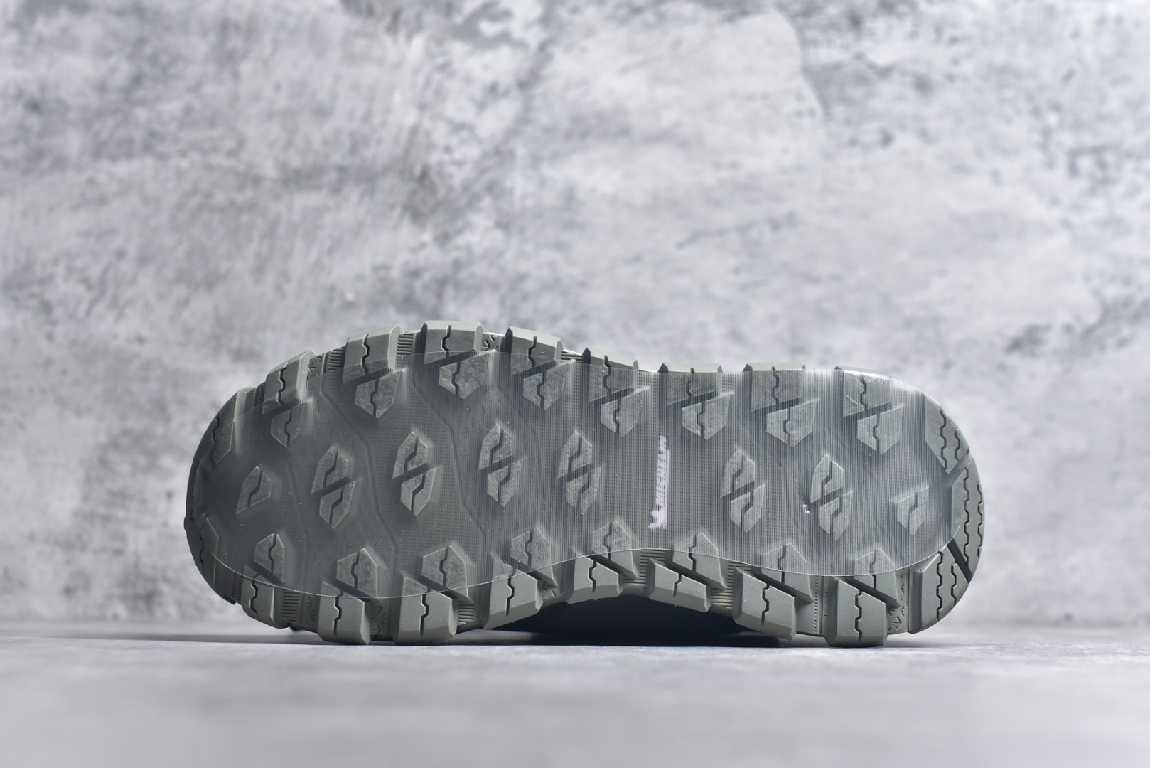 Descente Female Sneakers L-s