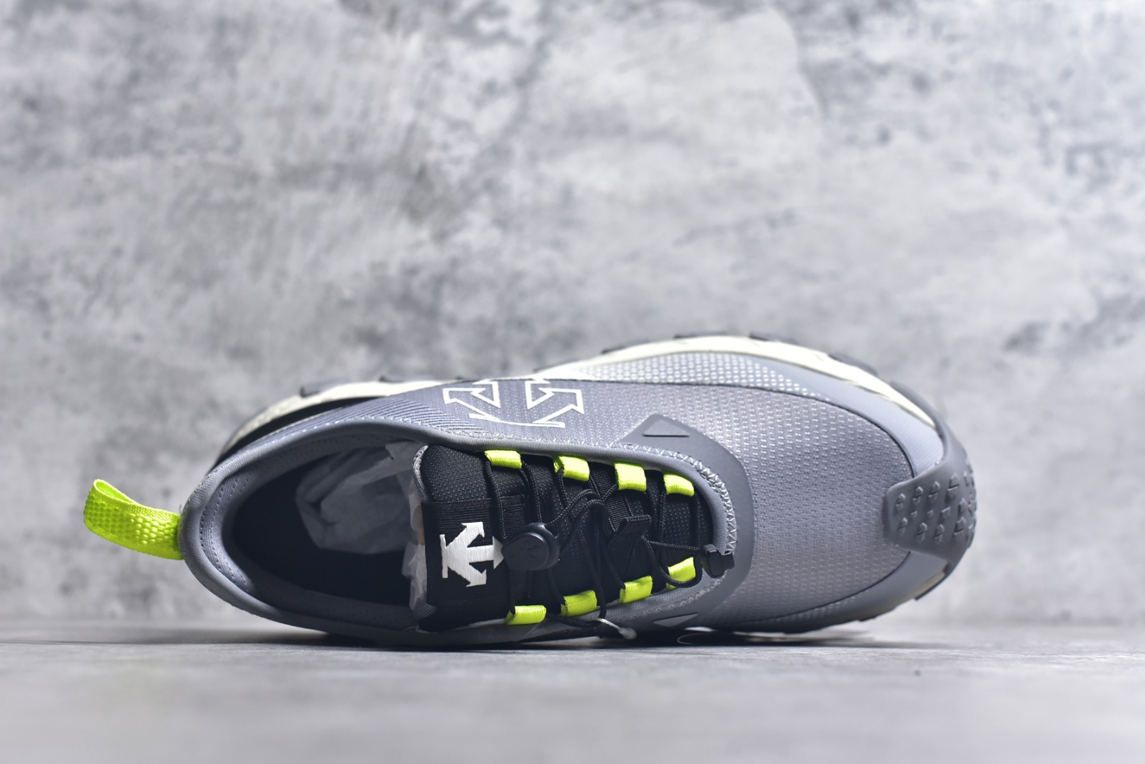 Descente Female Sneakers L-s