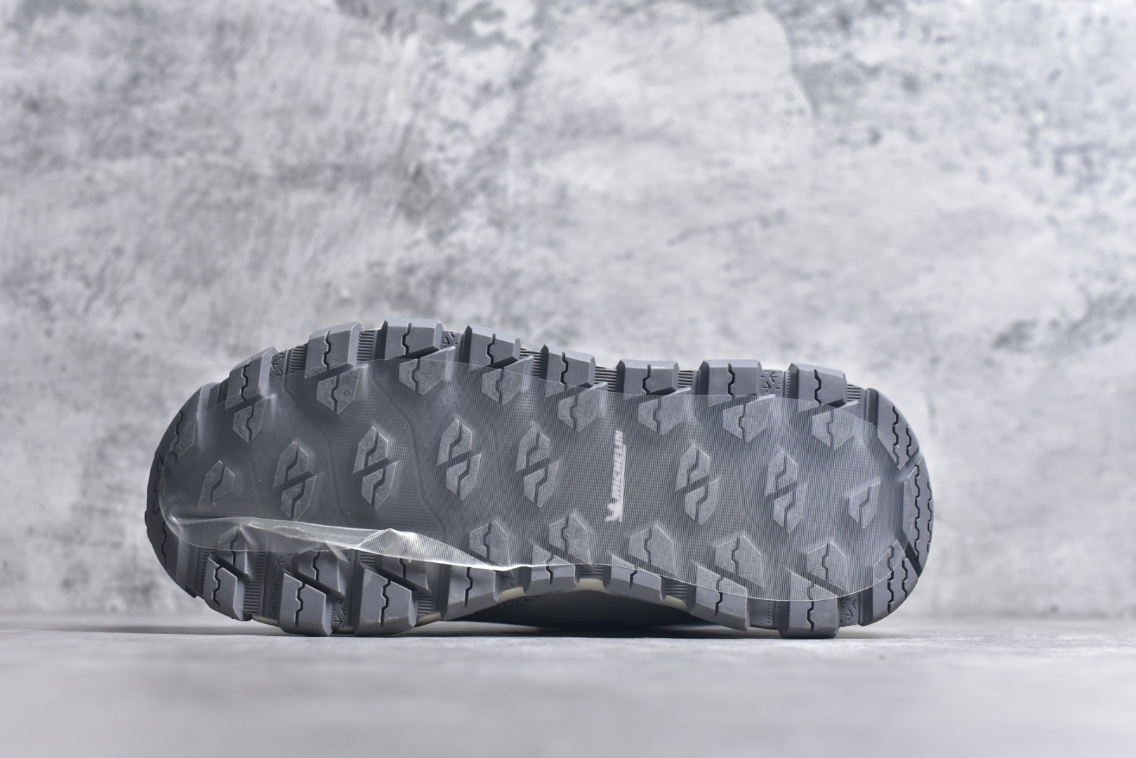 Descente Female Sneakers L-s