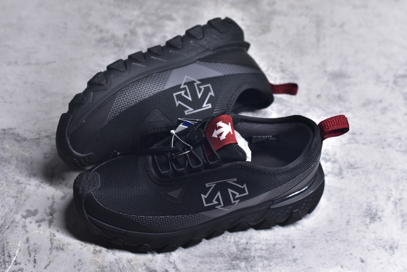 Descente Female Sneakers L-s