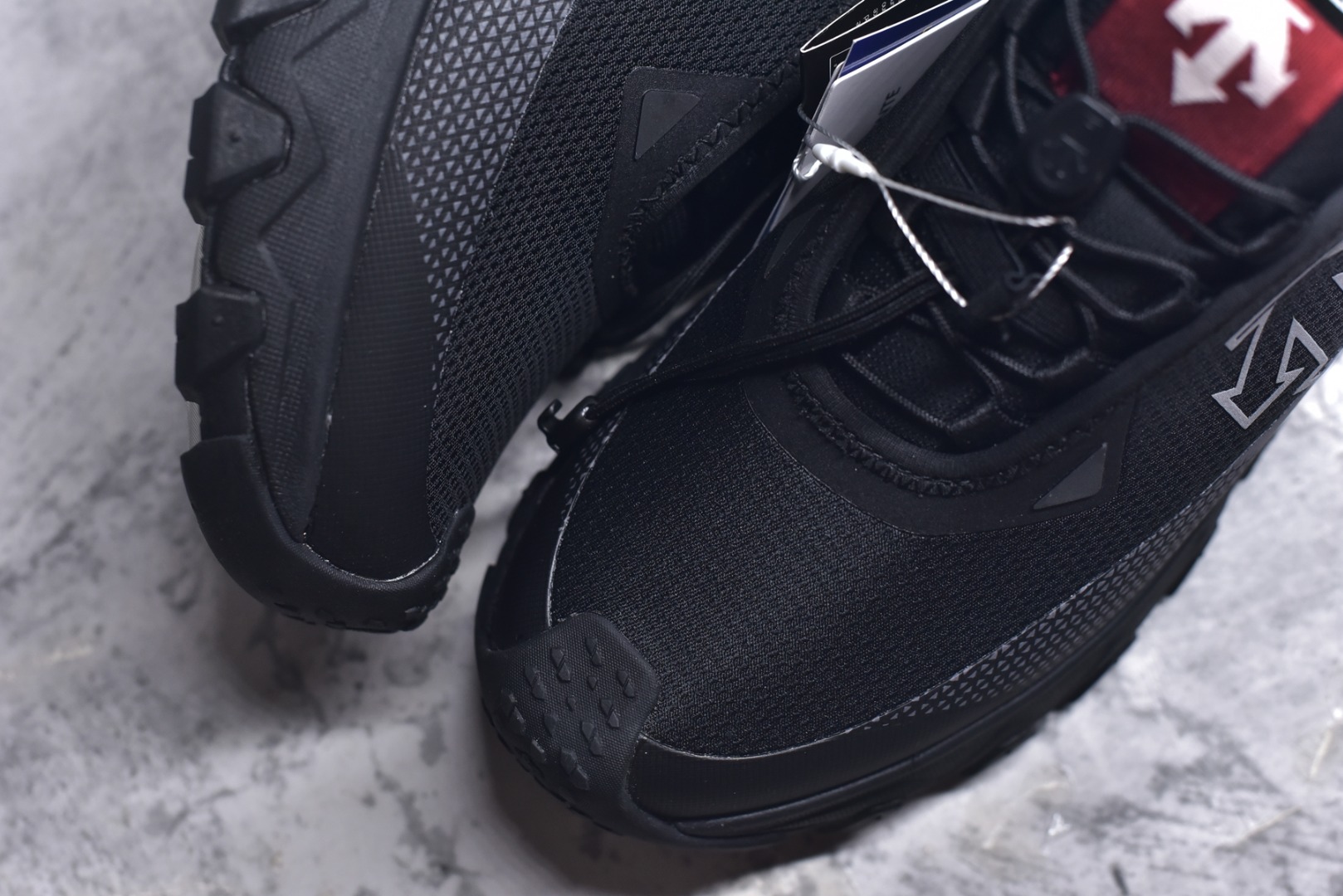 Descente Female Sneakers L-s