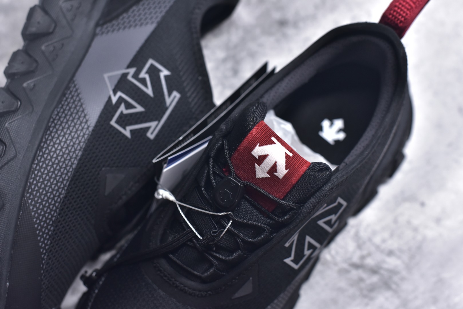 Descente Female Sneakers L-s