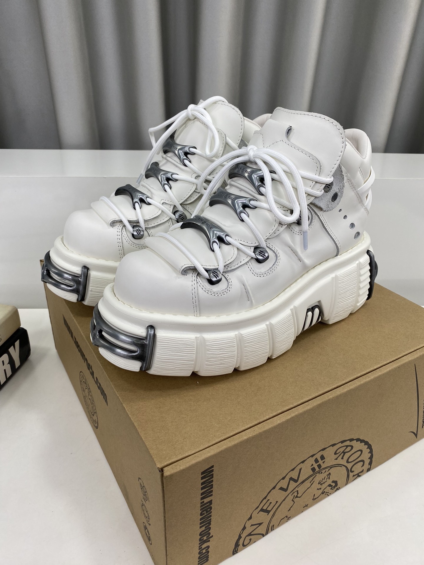 Calvin Klein Male Basic Shoes