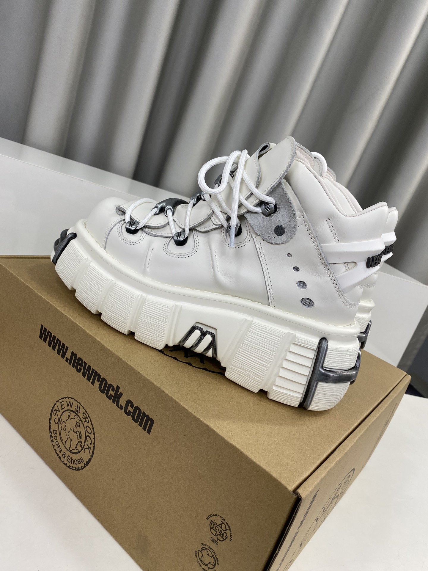 Calvin Klein Male Basic Shoes