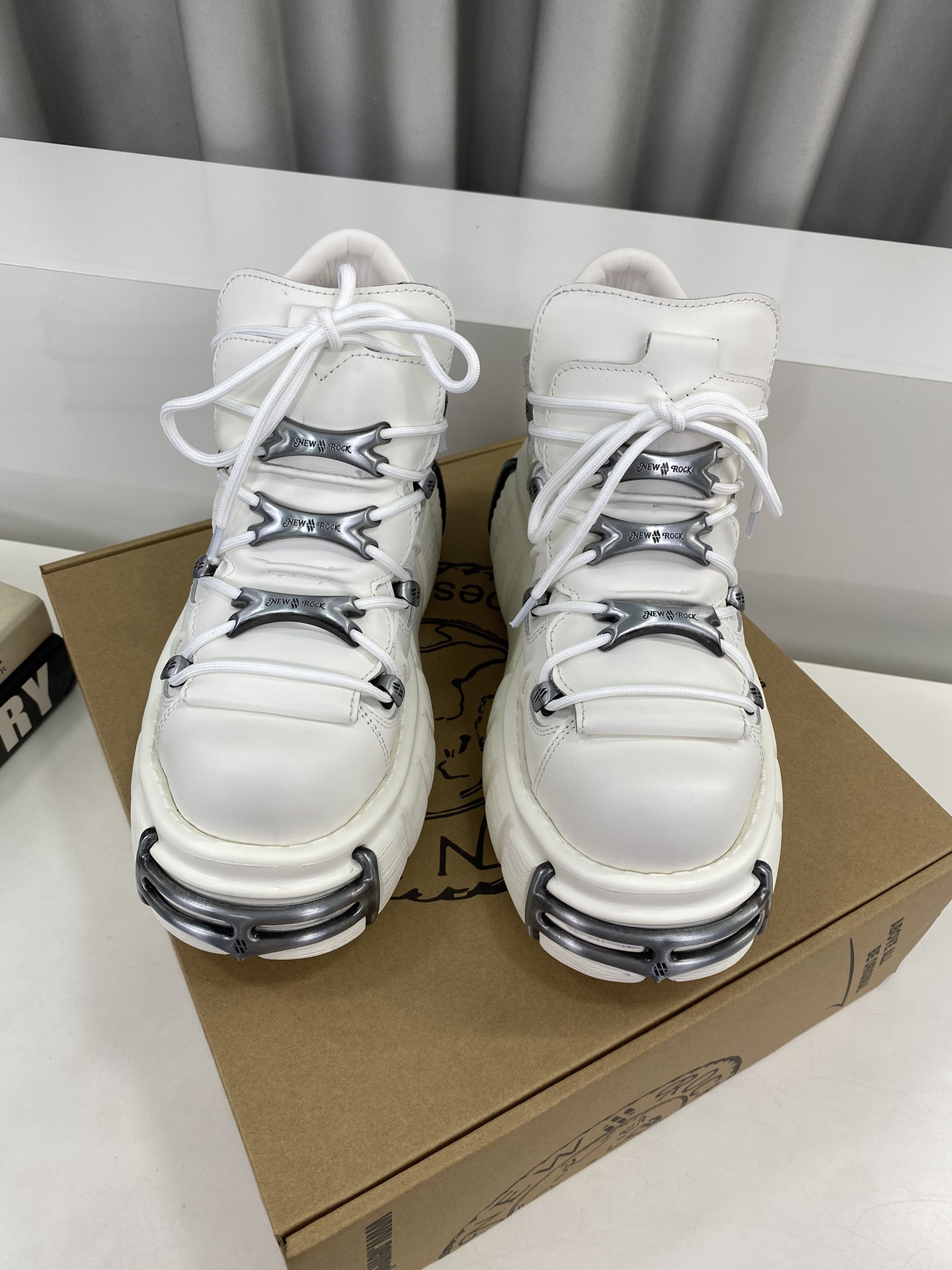 Calvin Klein Male Basic Shoes