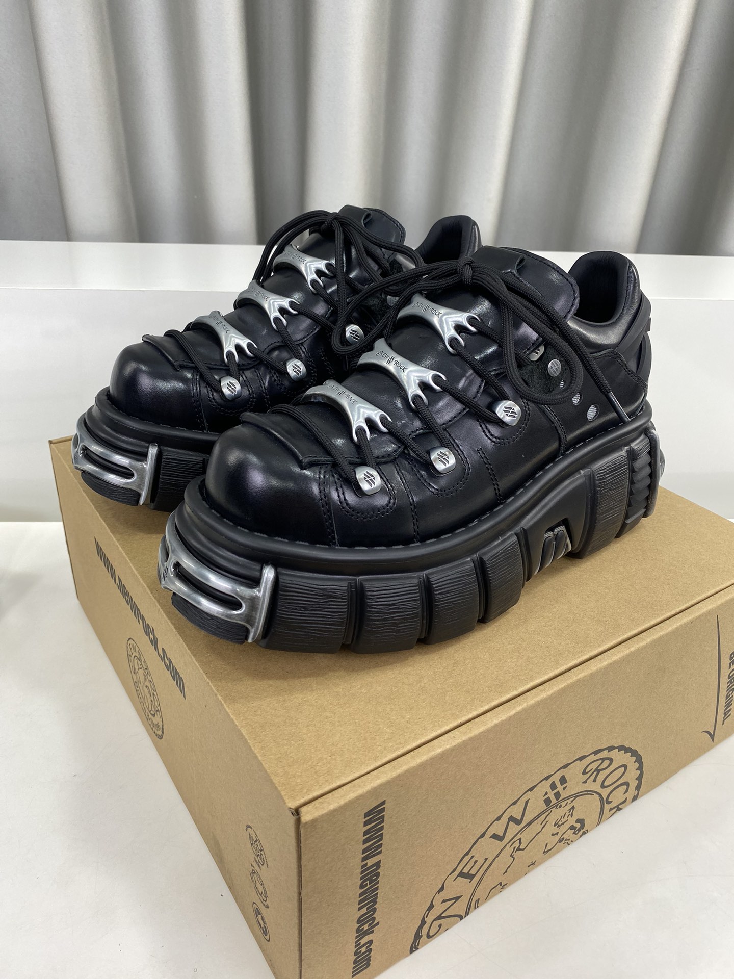 Calvin Klein Male Basic Shoes