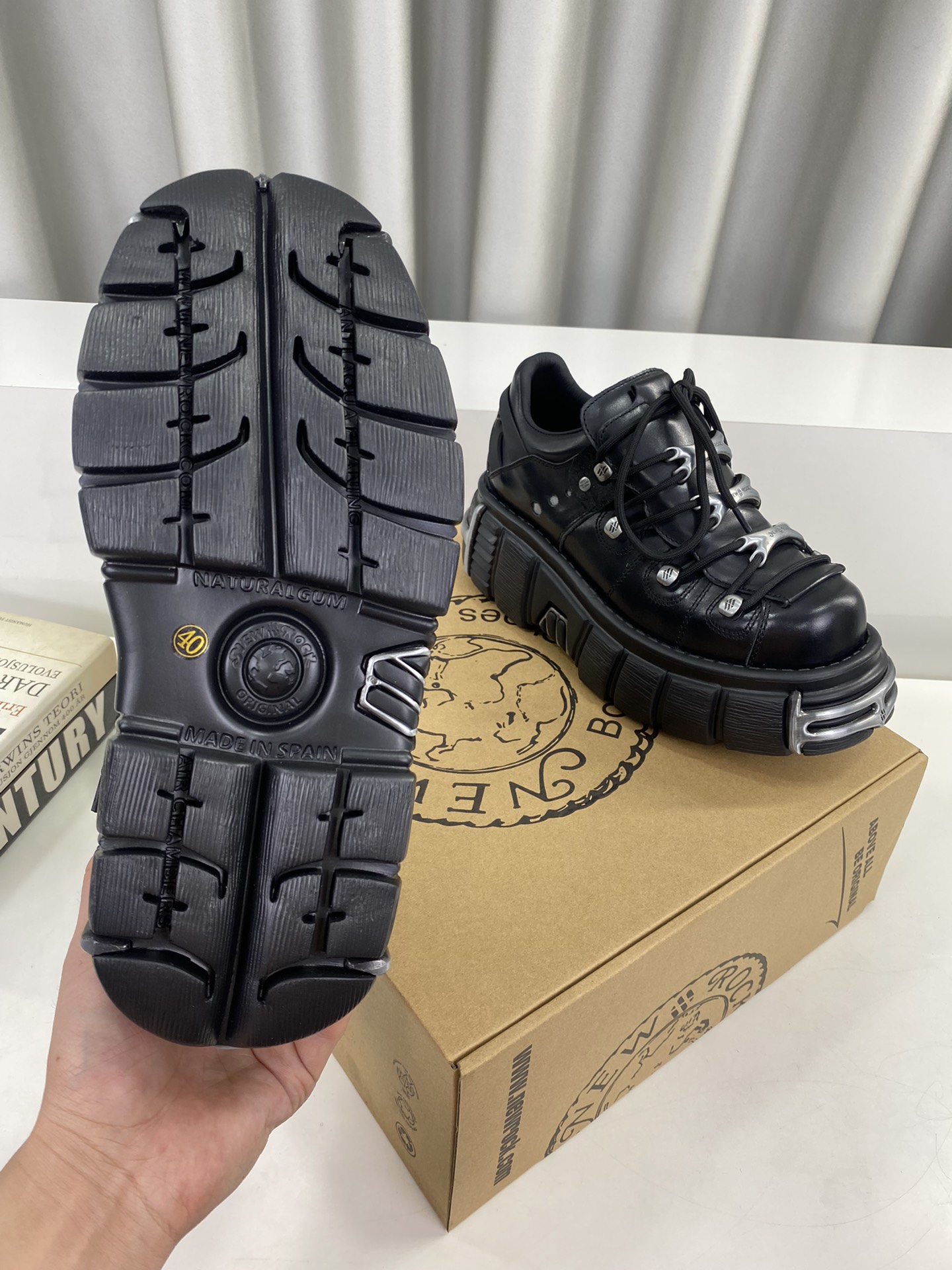 Calvin Klein Male Basic Shoes