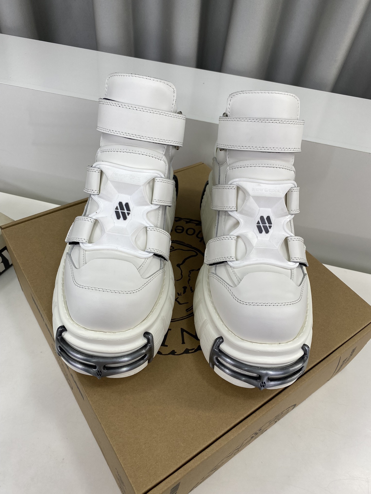 Calvin Klein Male Basic Shoes