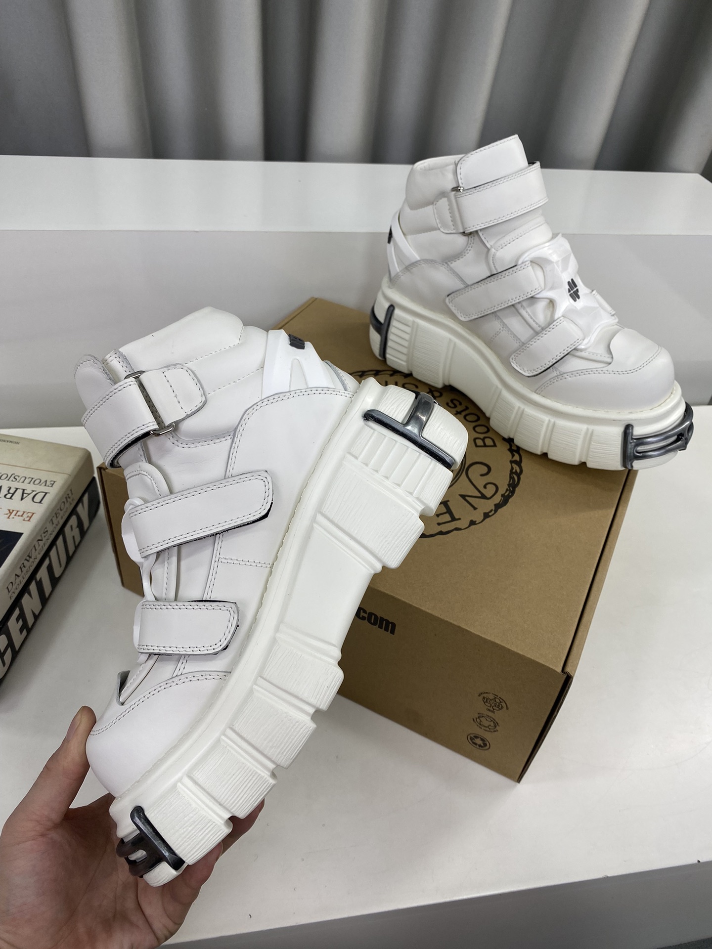 Calvin Klein Male Basic Shoes