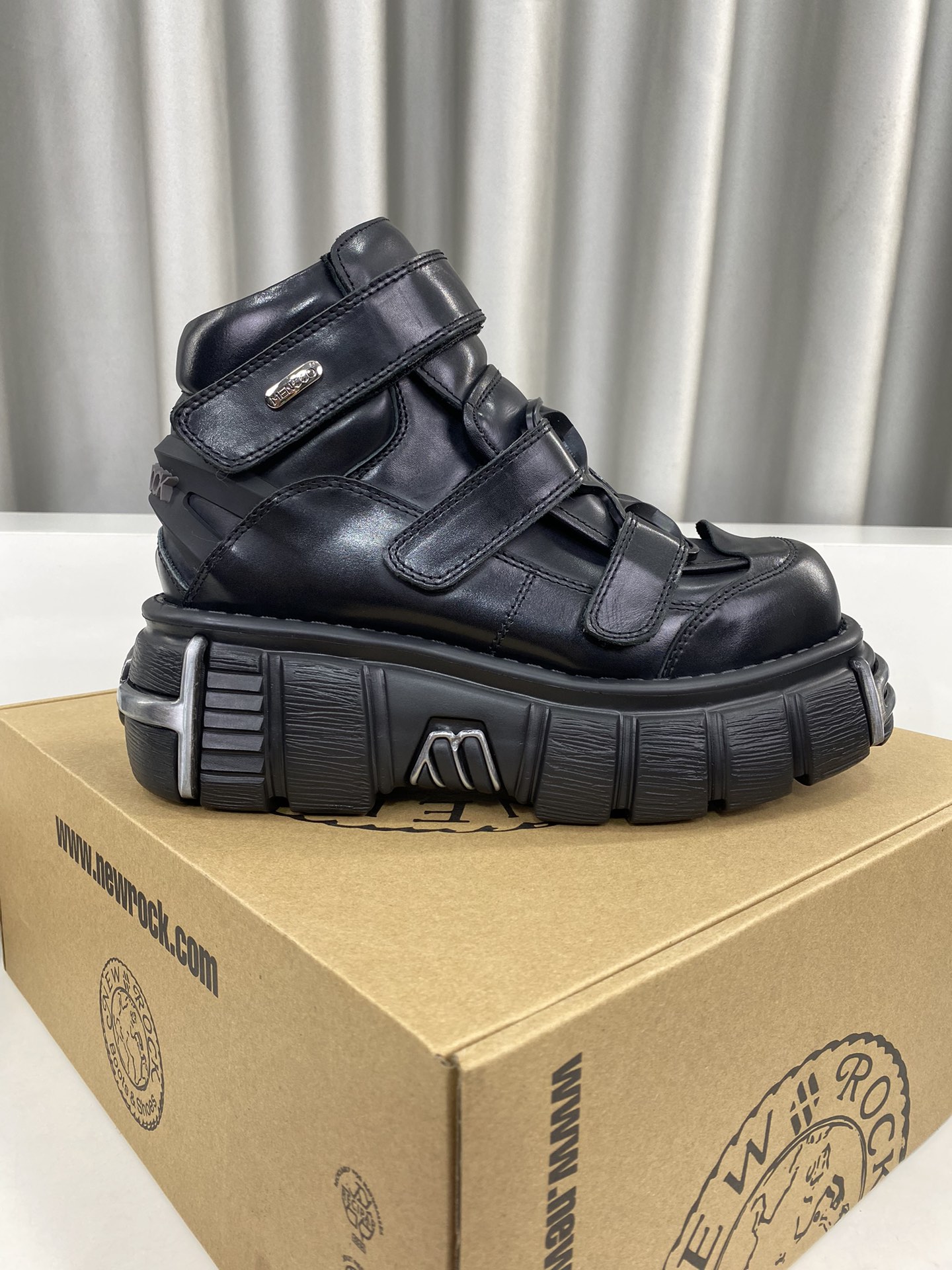 Calvin Klein Male Basic Shoes