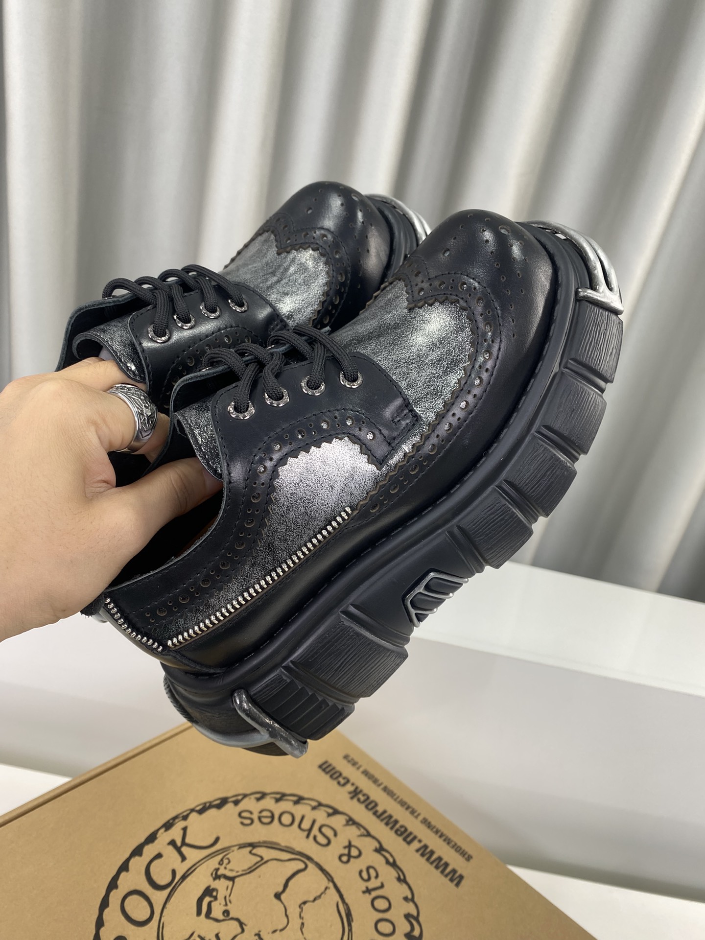 Calvin Klein Male Basic Shoes