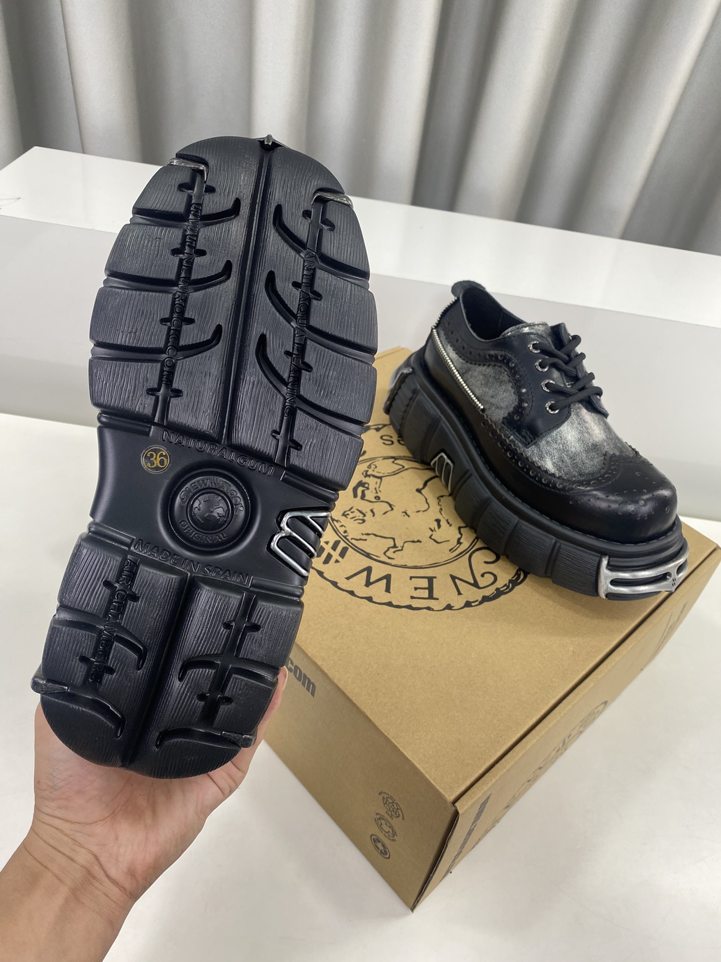 Calvin Klein Male Basic Shoes