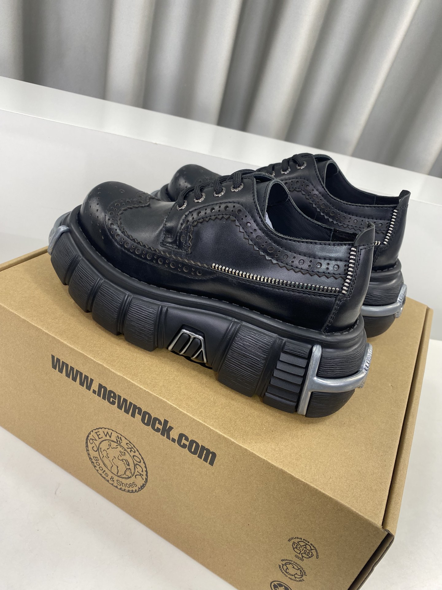 Calvin Klein Male Basic Shoes