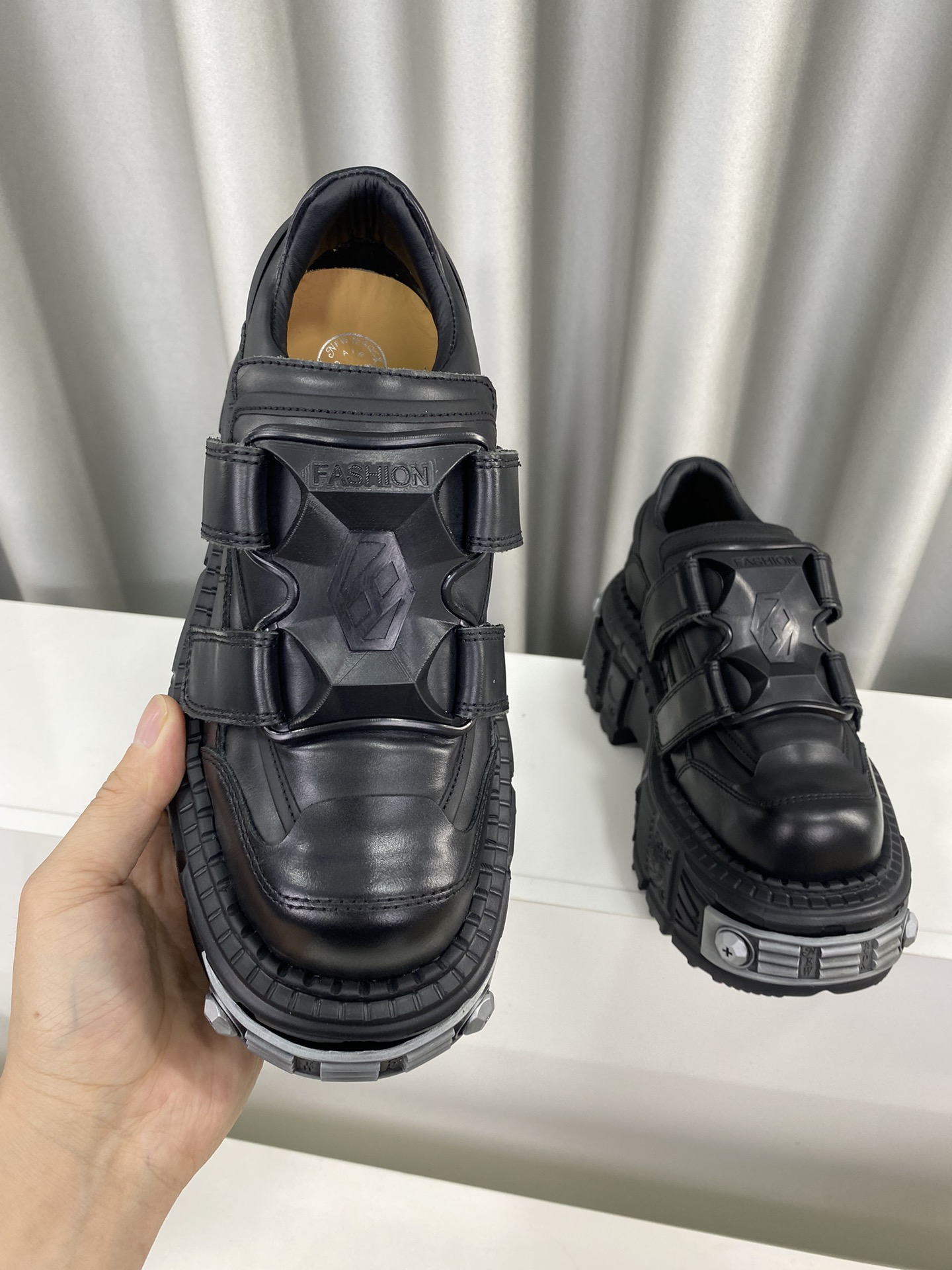 Calvin Klein Male Basic Shoes