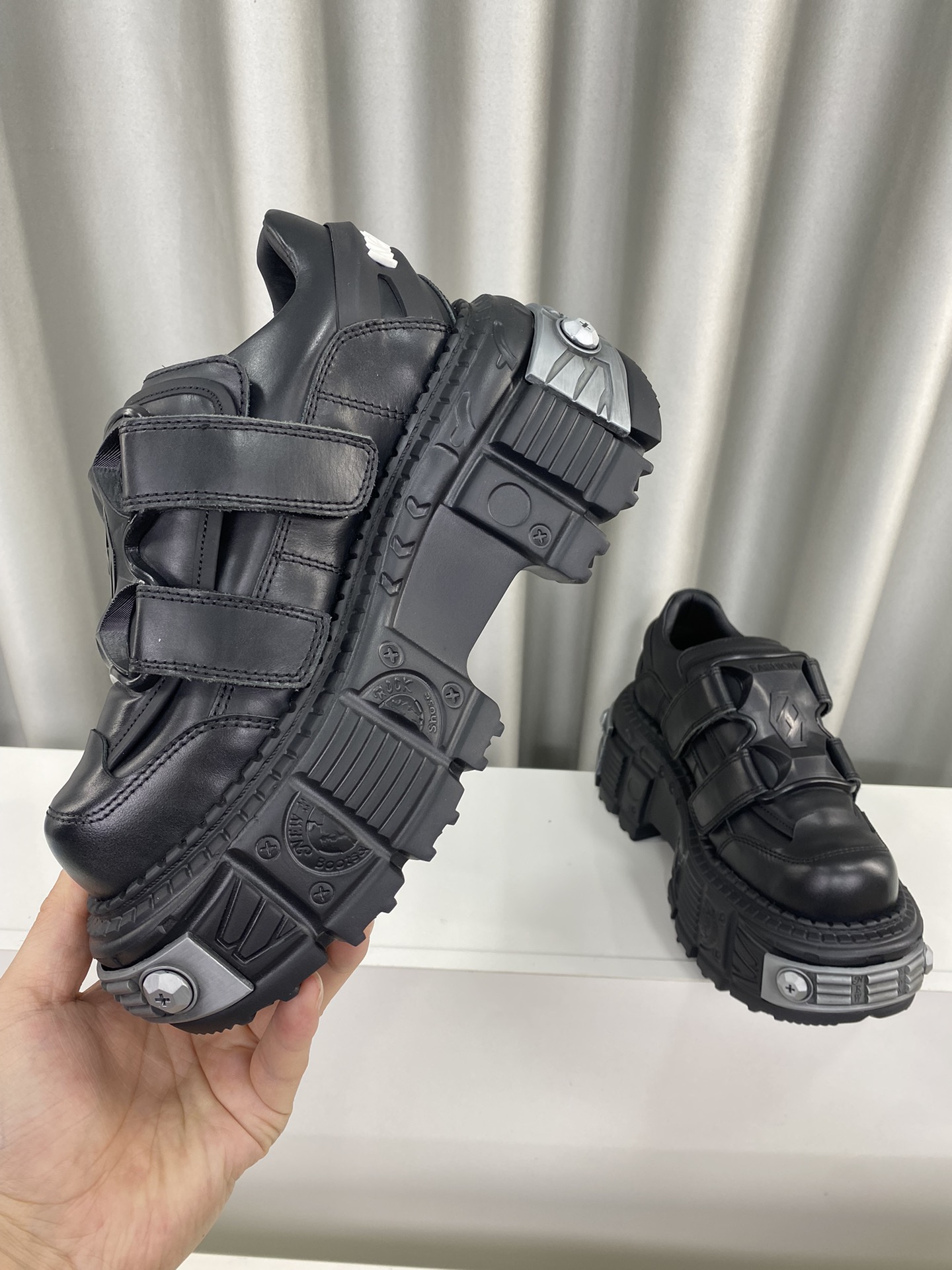 Calvin Klein Male Basic Shoes