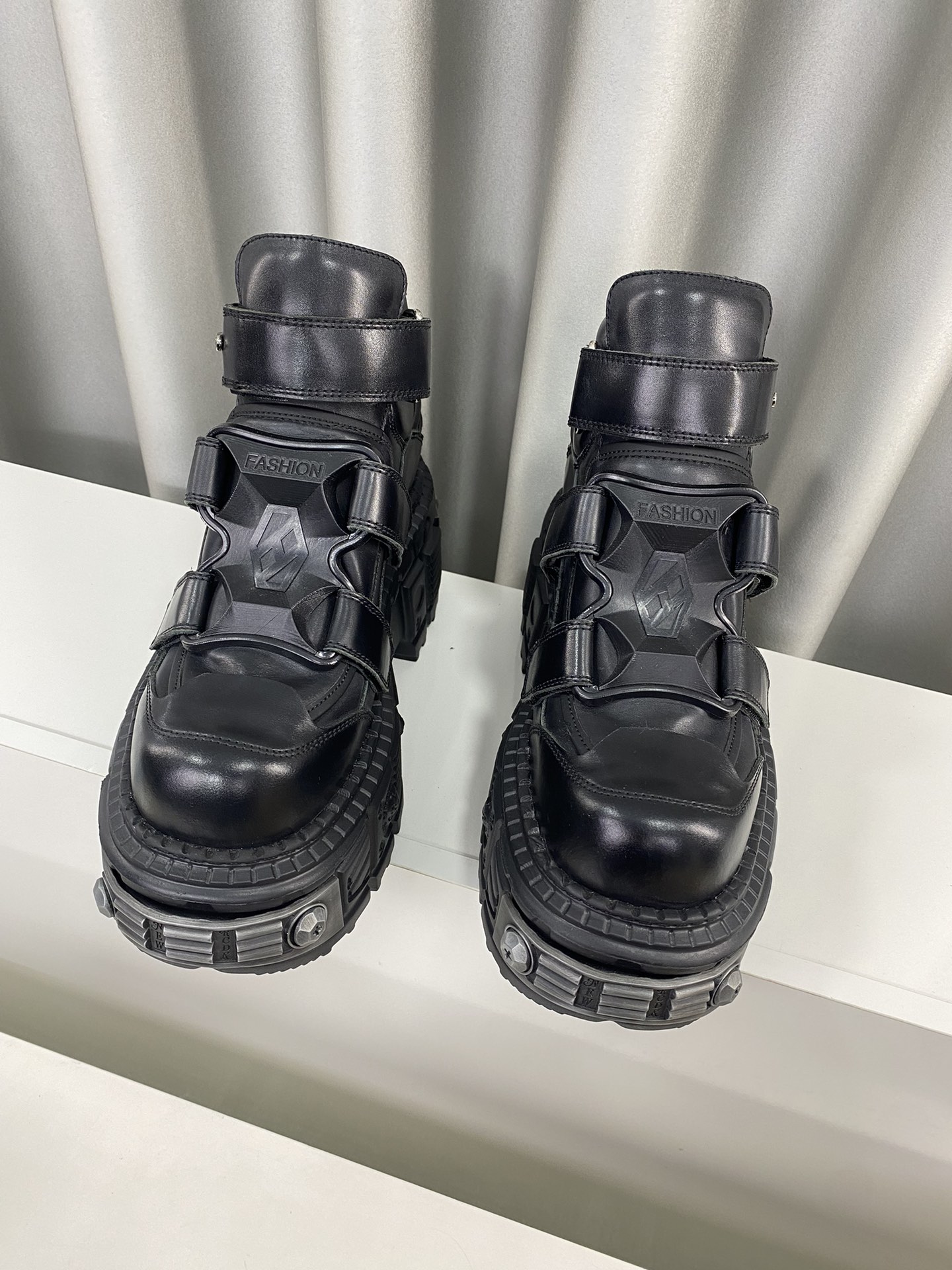 Calvin Klein Male Basic Shoes