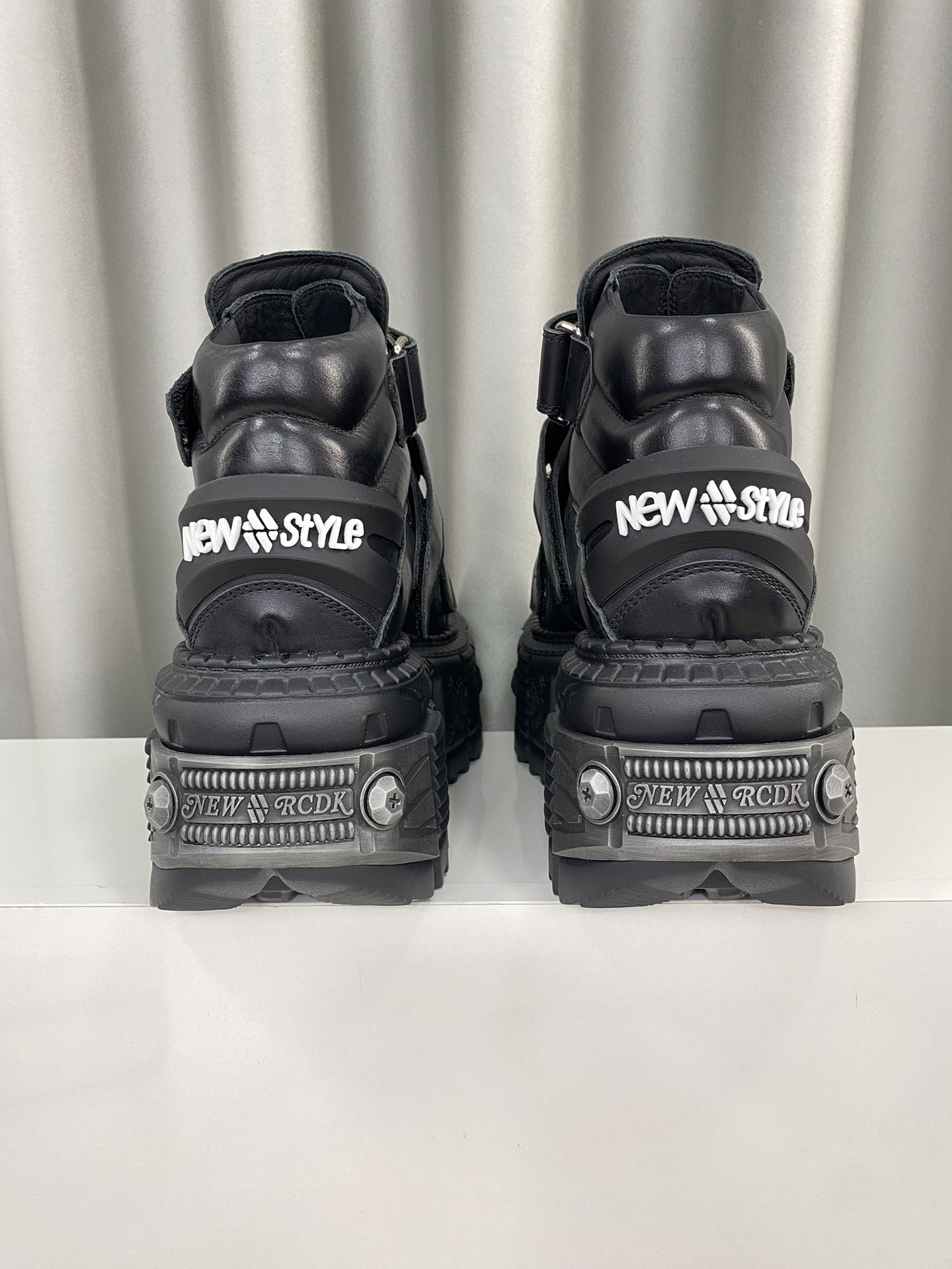 Calvin Klein Male Basic Shoes