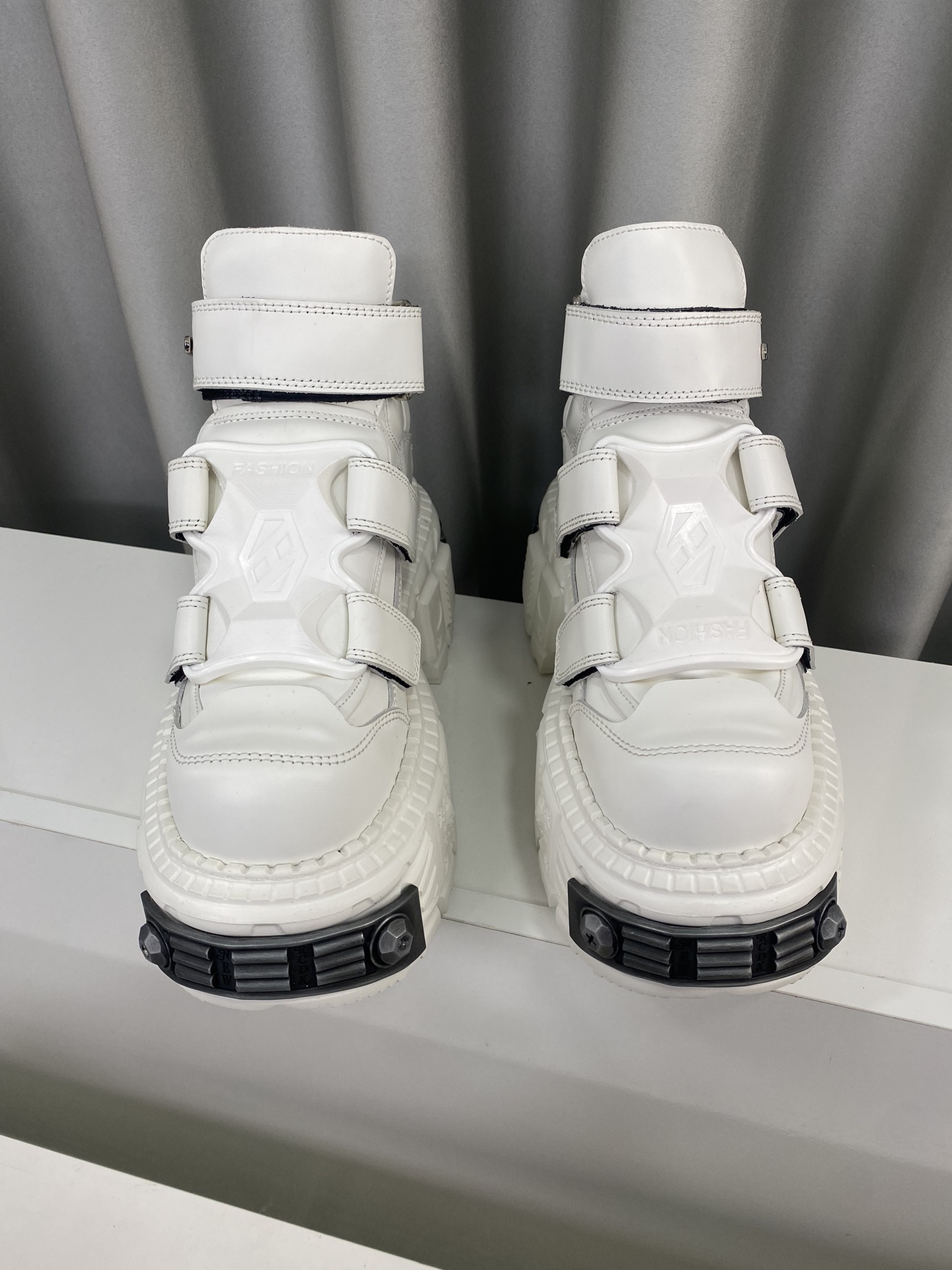 Calvin Klein Male Basic Shoes