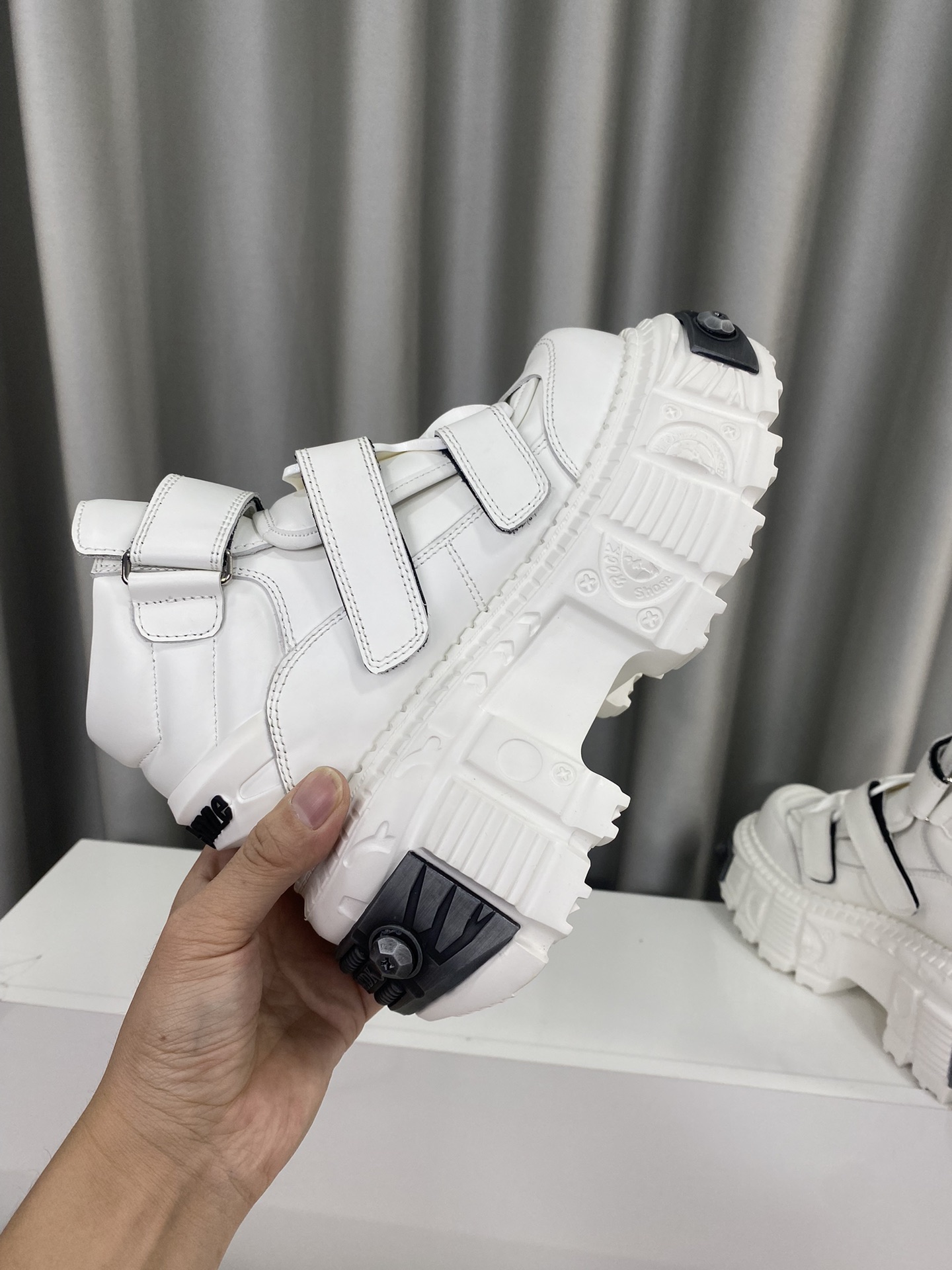 Calvin Klein Male Basic Shoes