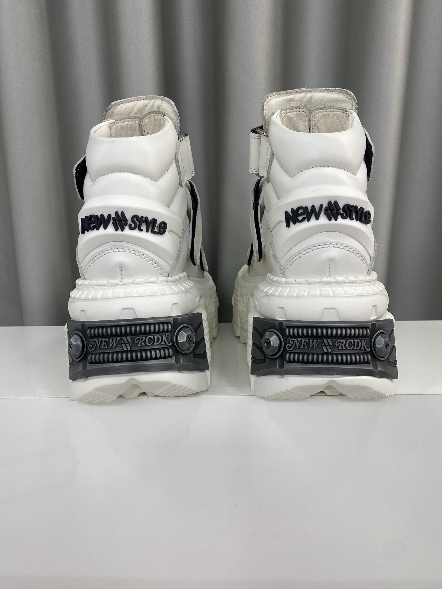 Calvin Klein Male Basic Shoes