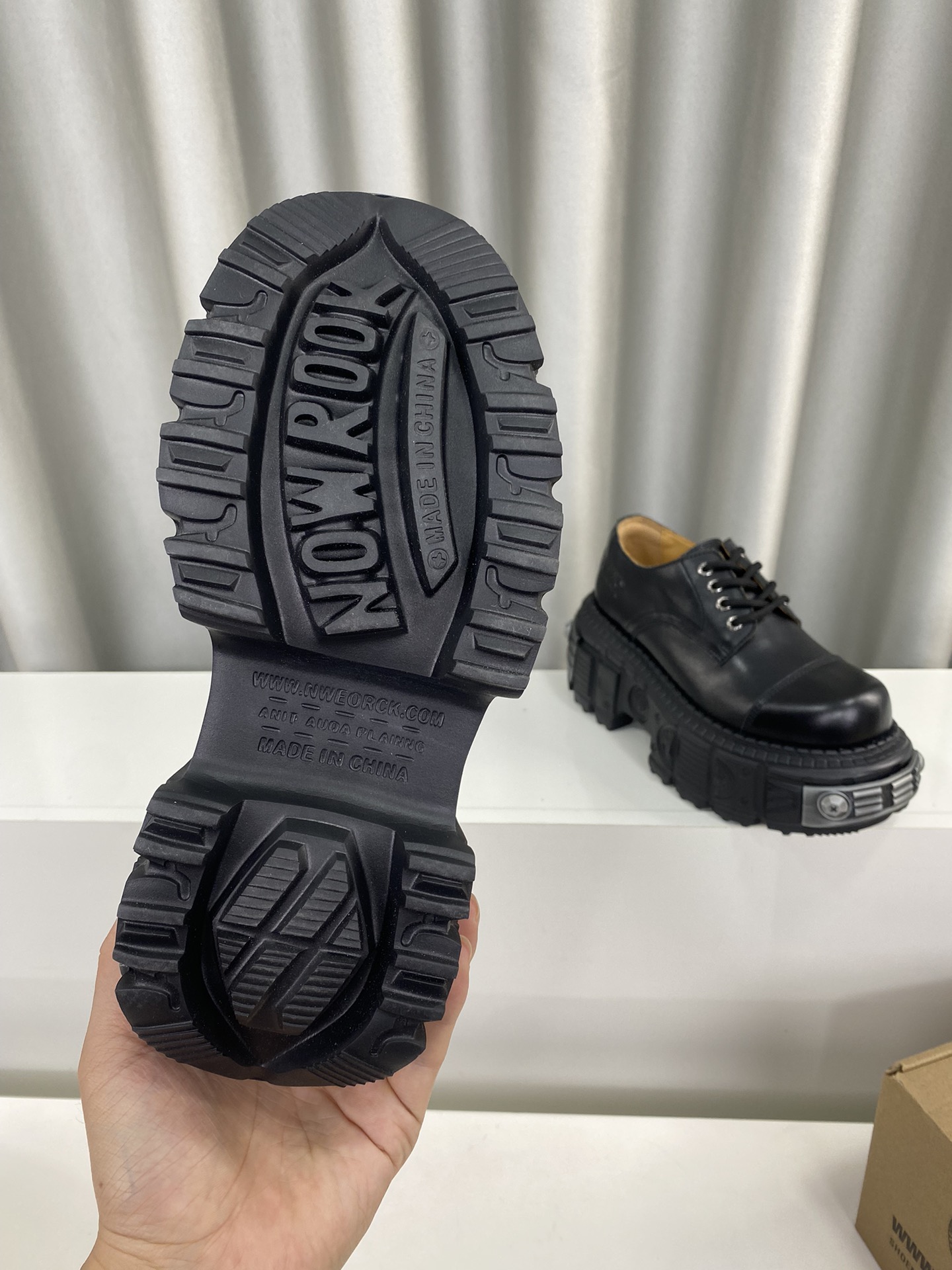 Calvin Klein Male Basic Shoes