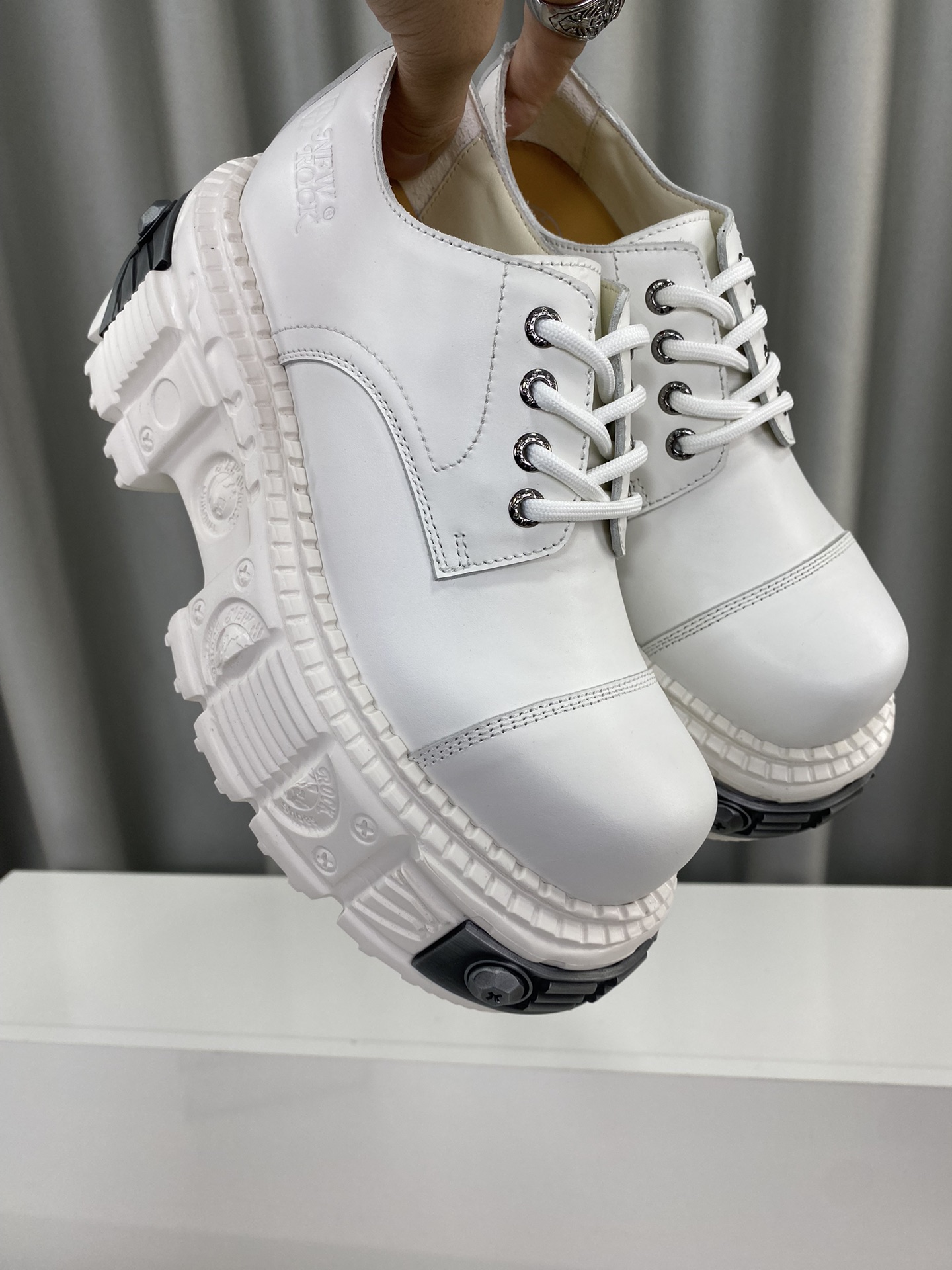 Calvin Klein Male Basic Shoes