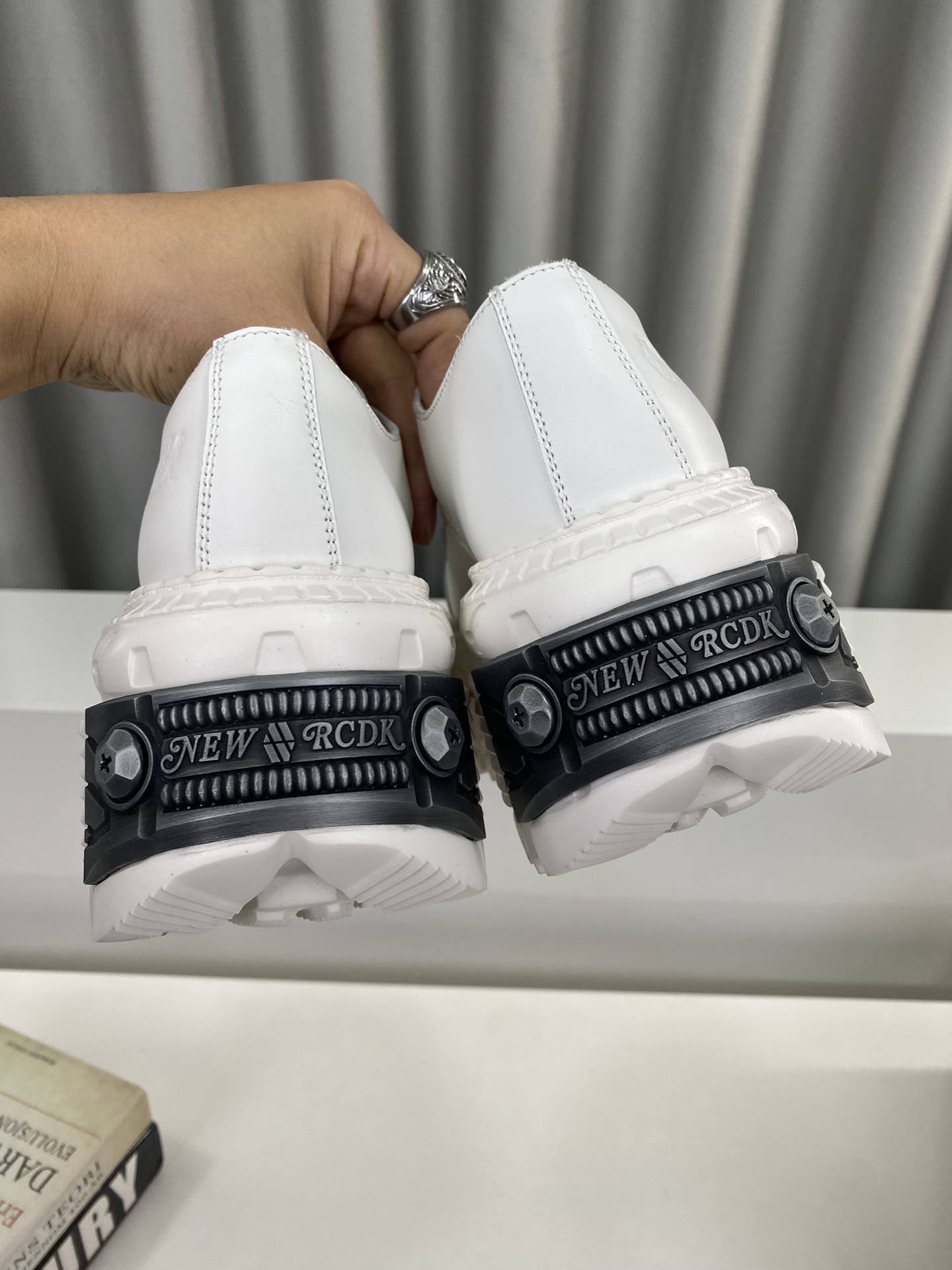 Calvin Klein Male Basic Shoes