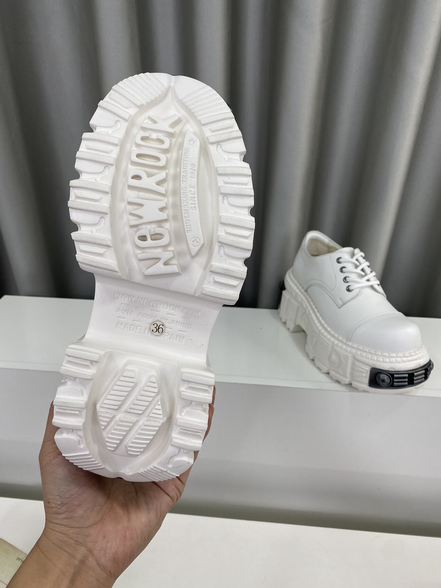 Calvin Klein Male Basic Shoes