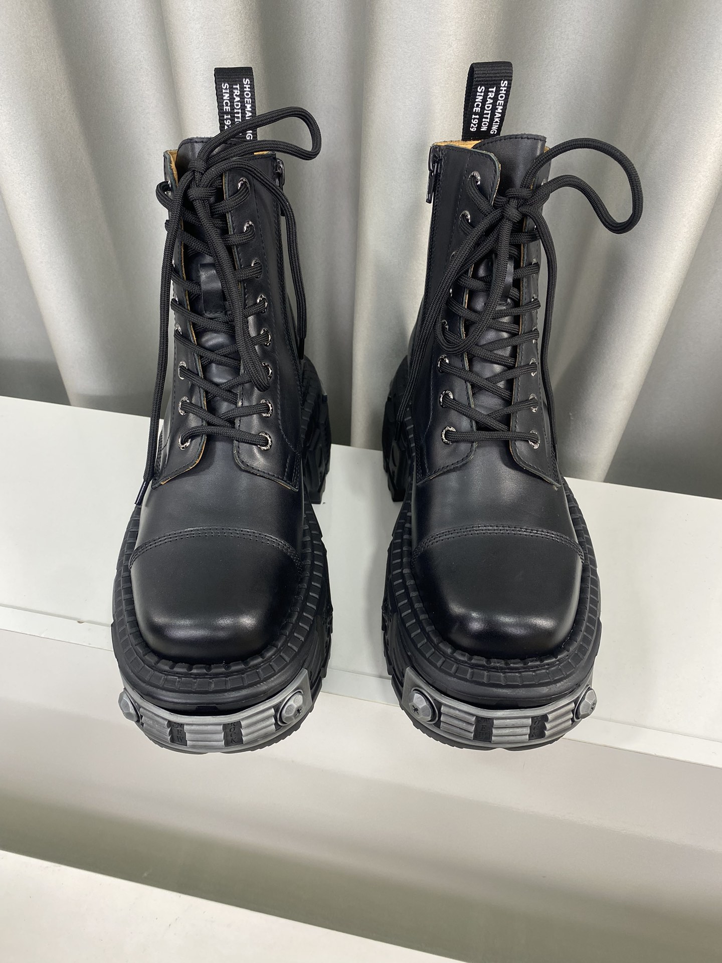 Calvin Klein Male Basic Shoes