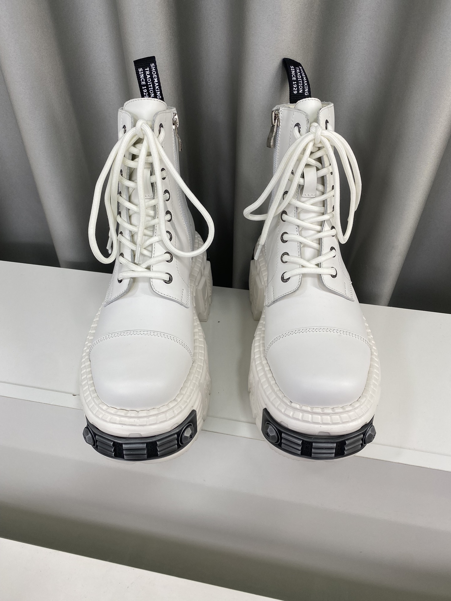 Calvin Klein Male Basic Shoes