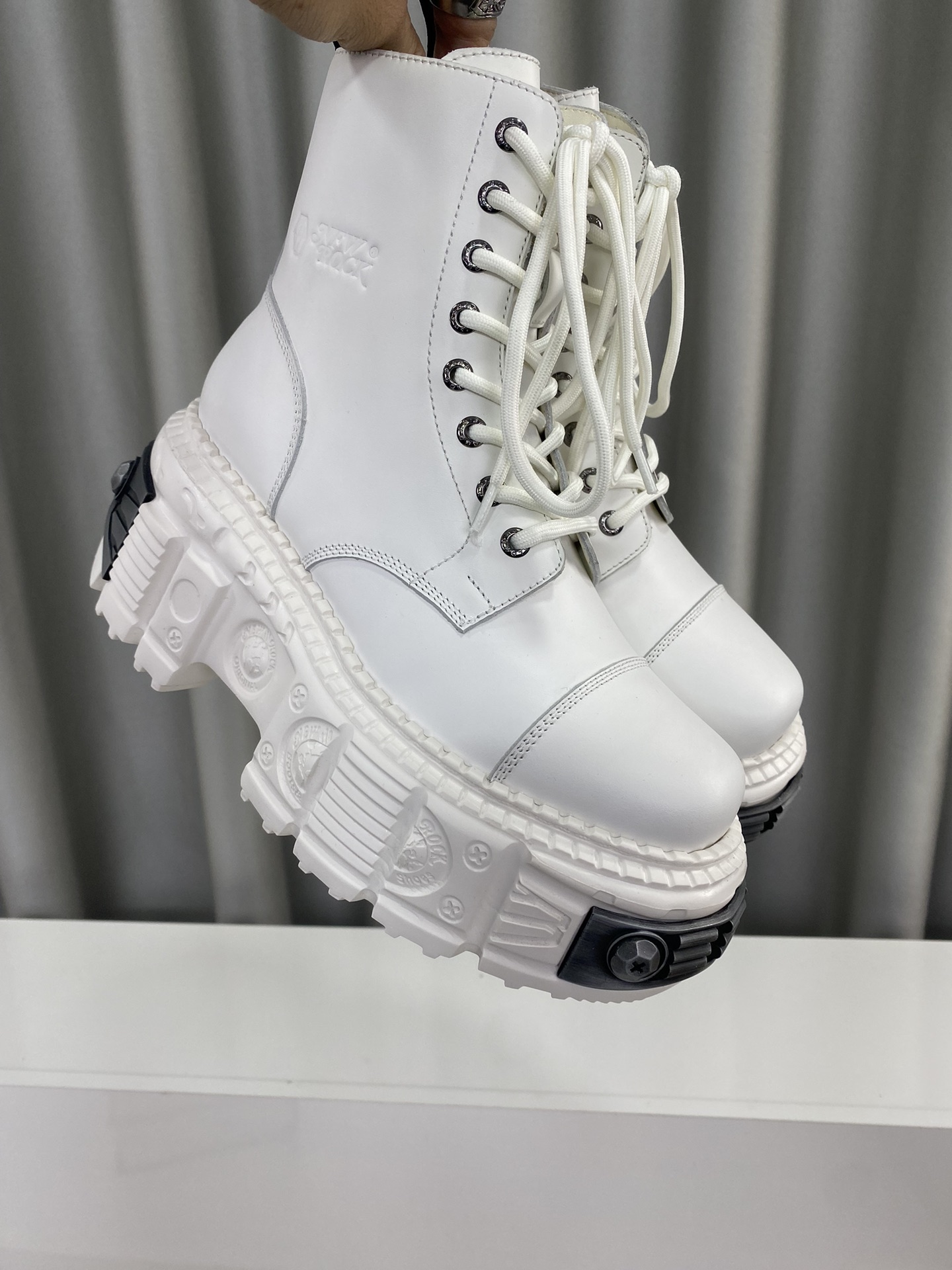 Calvin Klein Male Basic Shoes