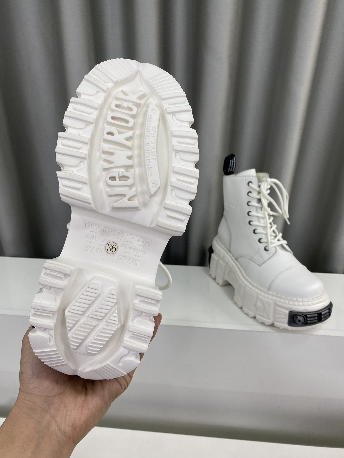 Calvin Klein Male Basic Shoes