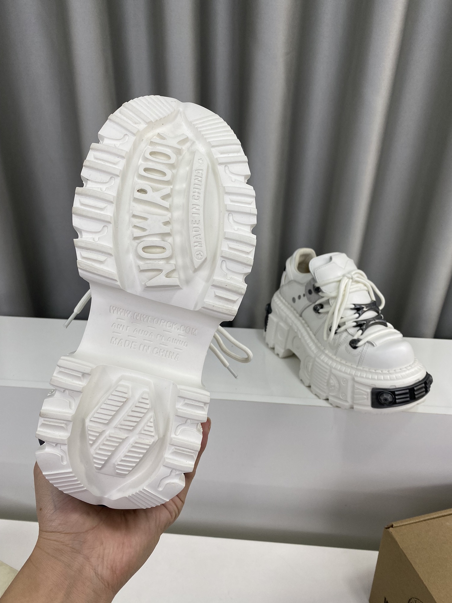 Calvin Klein Male Basic Shoes